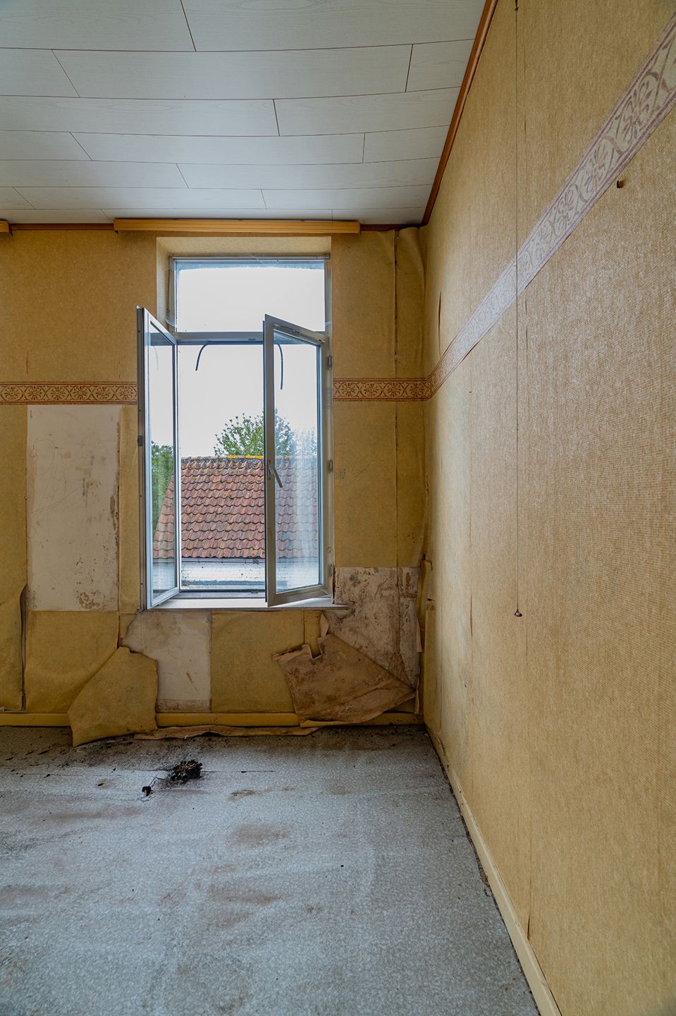 Te renoveren woning in Outer foto 11