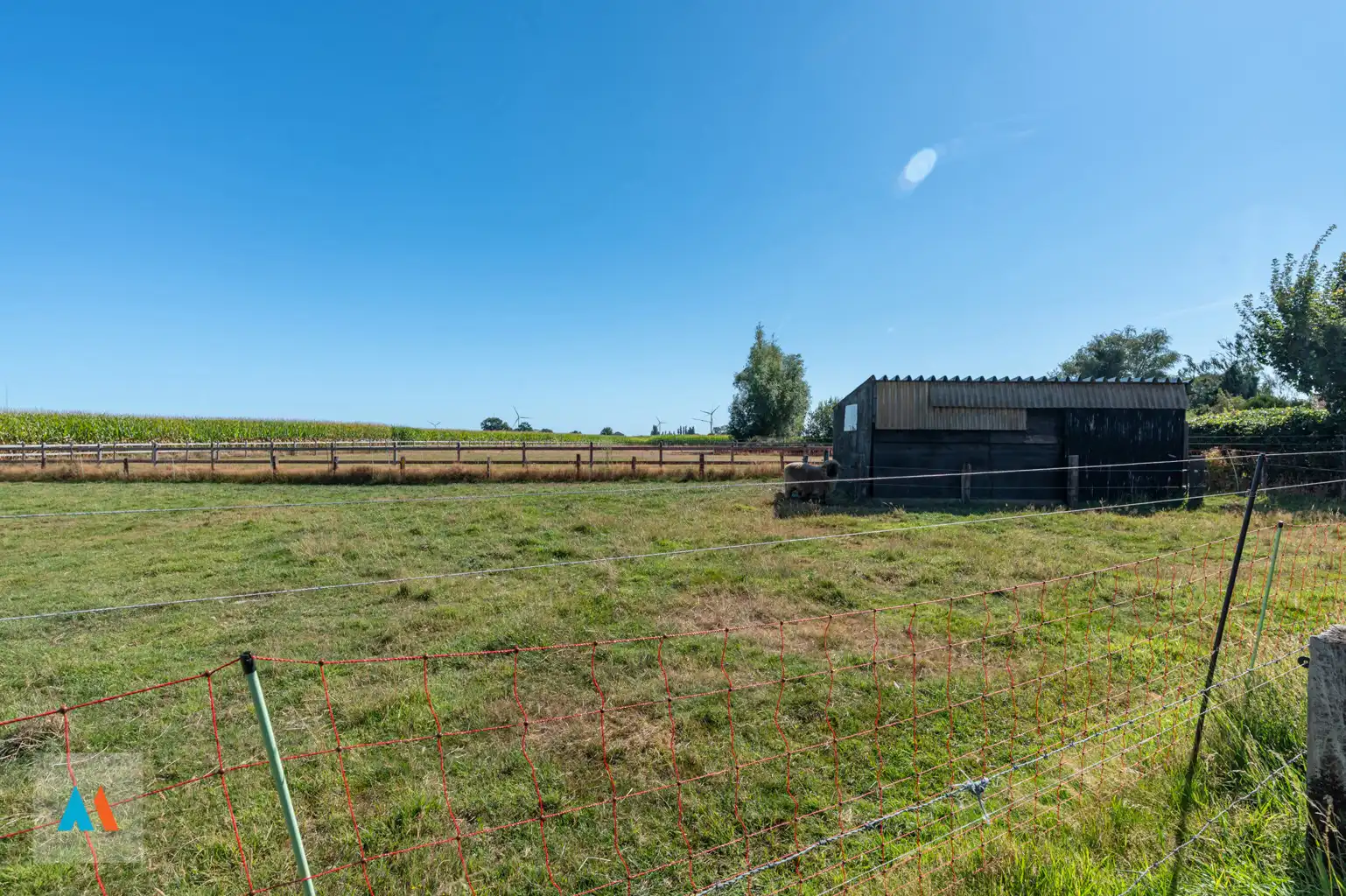 Vrijstaande ééngezinswoning met weiland foto 7