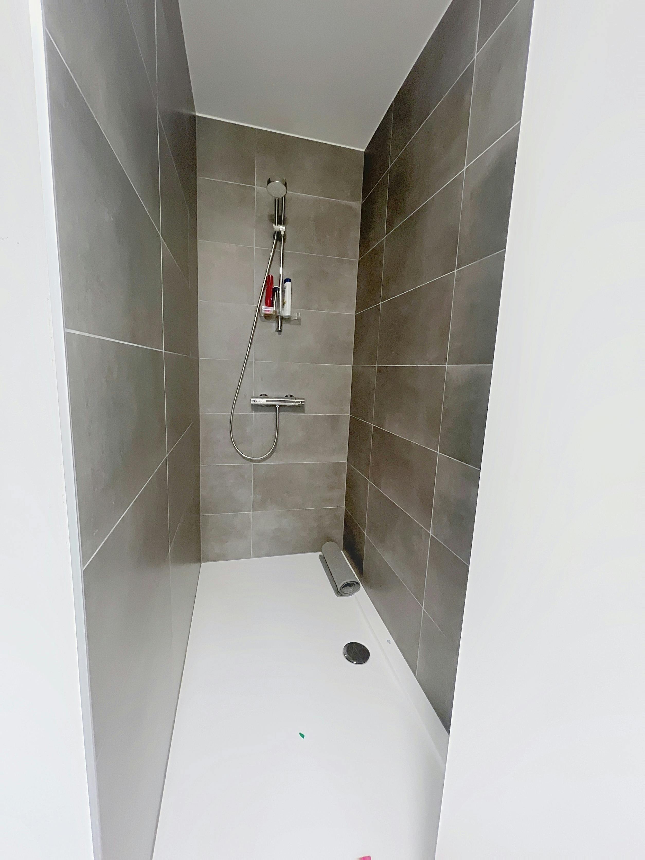 Heel recent appartement met 2 kamers te koop in Deerlijk foto 13