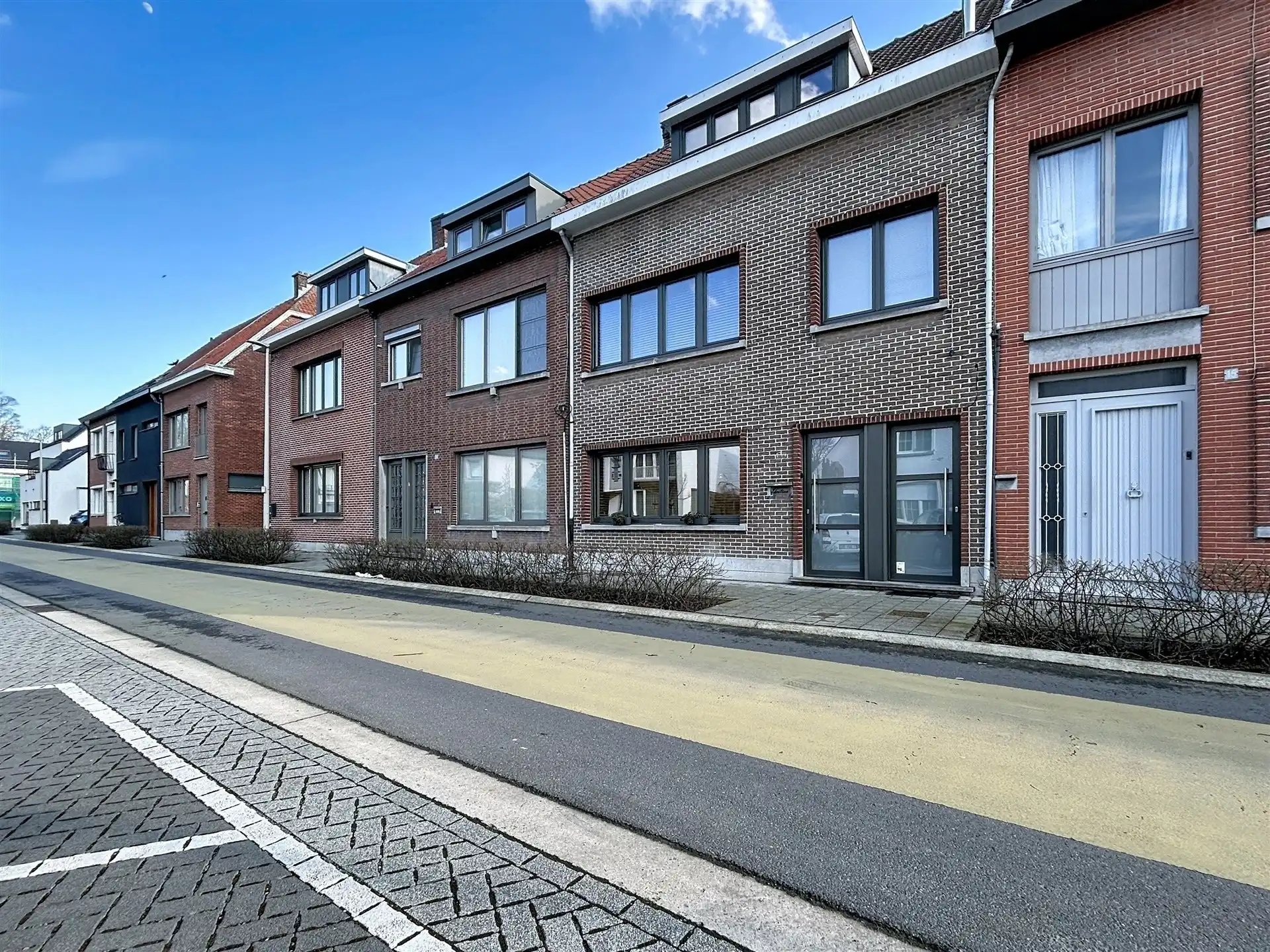 instapklare gezinswoning met 5 slaapkamers en half open karakter op perceel van 240m² foto 20