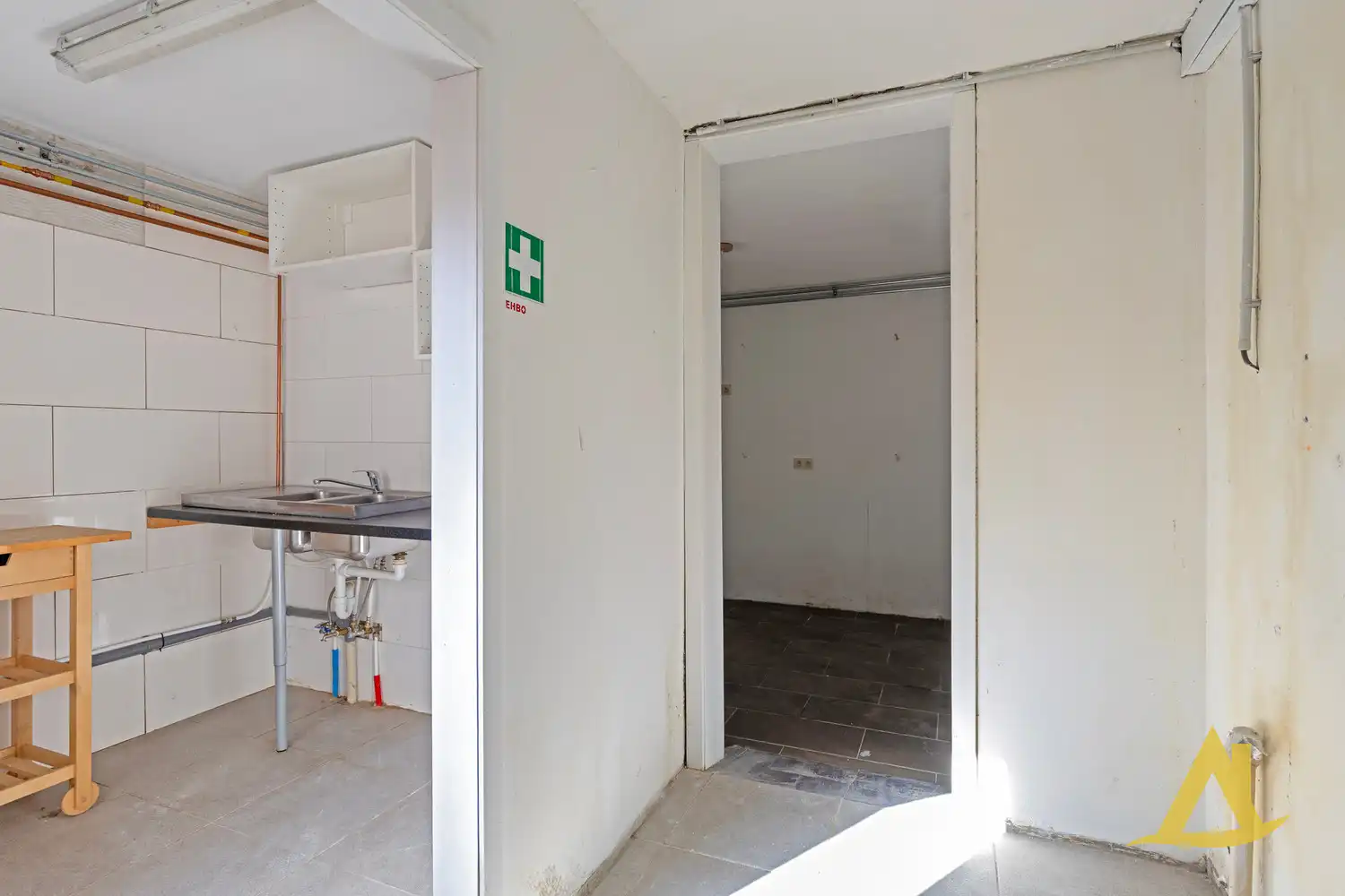 WONING MET ZEER VEEL MOGELIJKHEDEN TE DIEST! foto 12