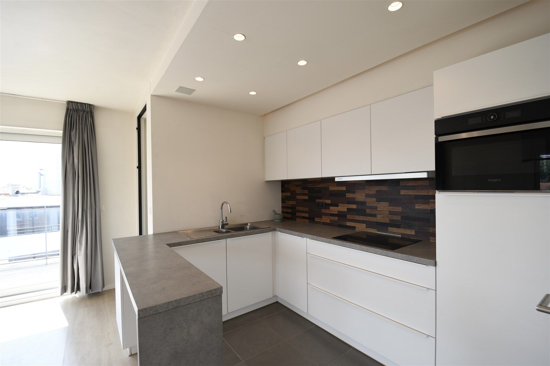 Instapklaar appartement met twee slaapkamers in Sint-Niklaas foto 7