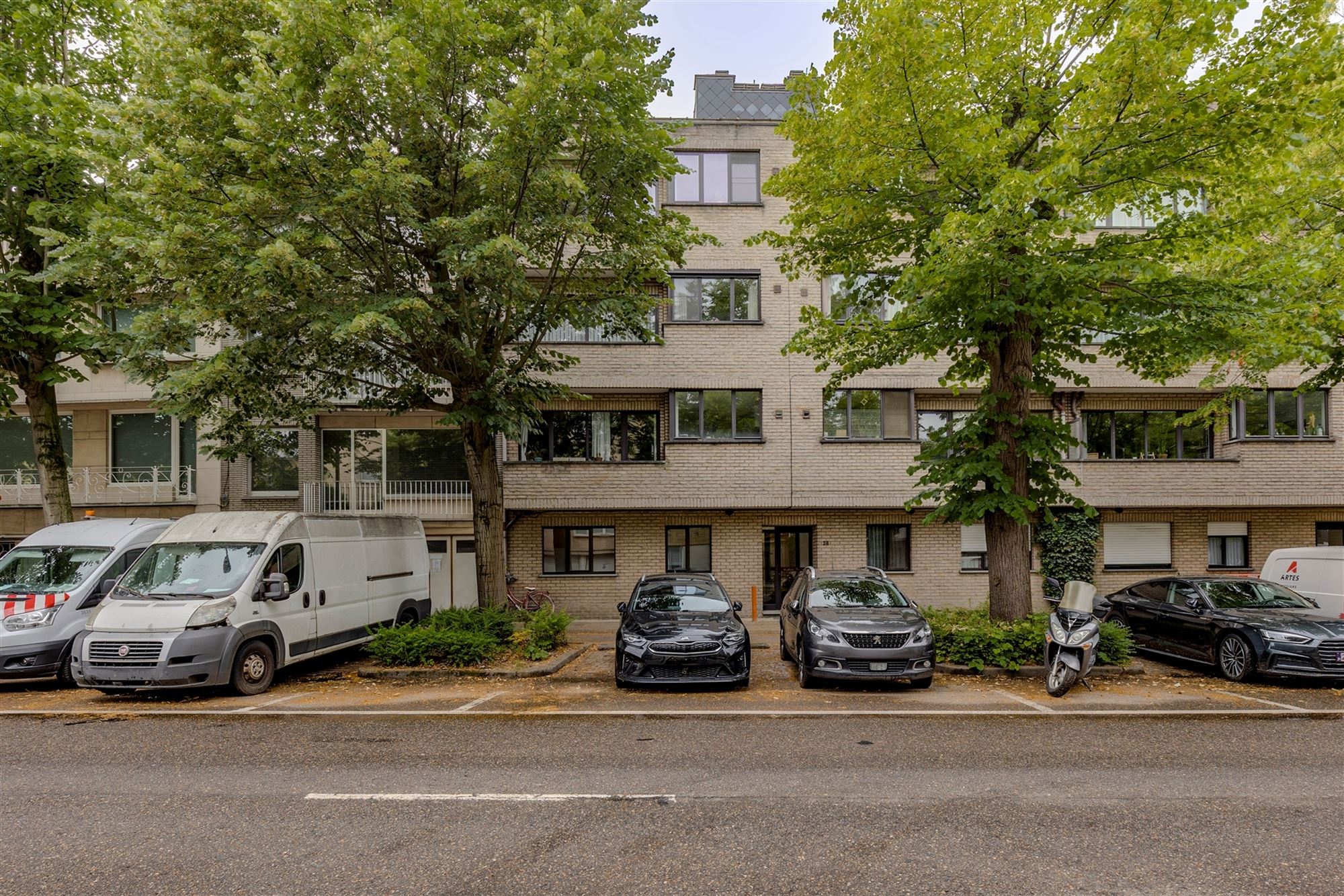 Instapklaar 2 slk appt met tuin en garagebox aan Te Boelaerpark foto 16