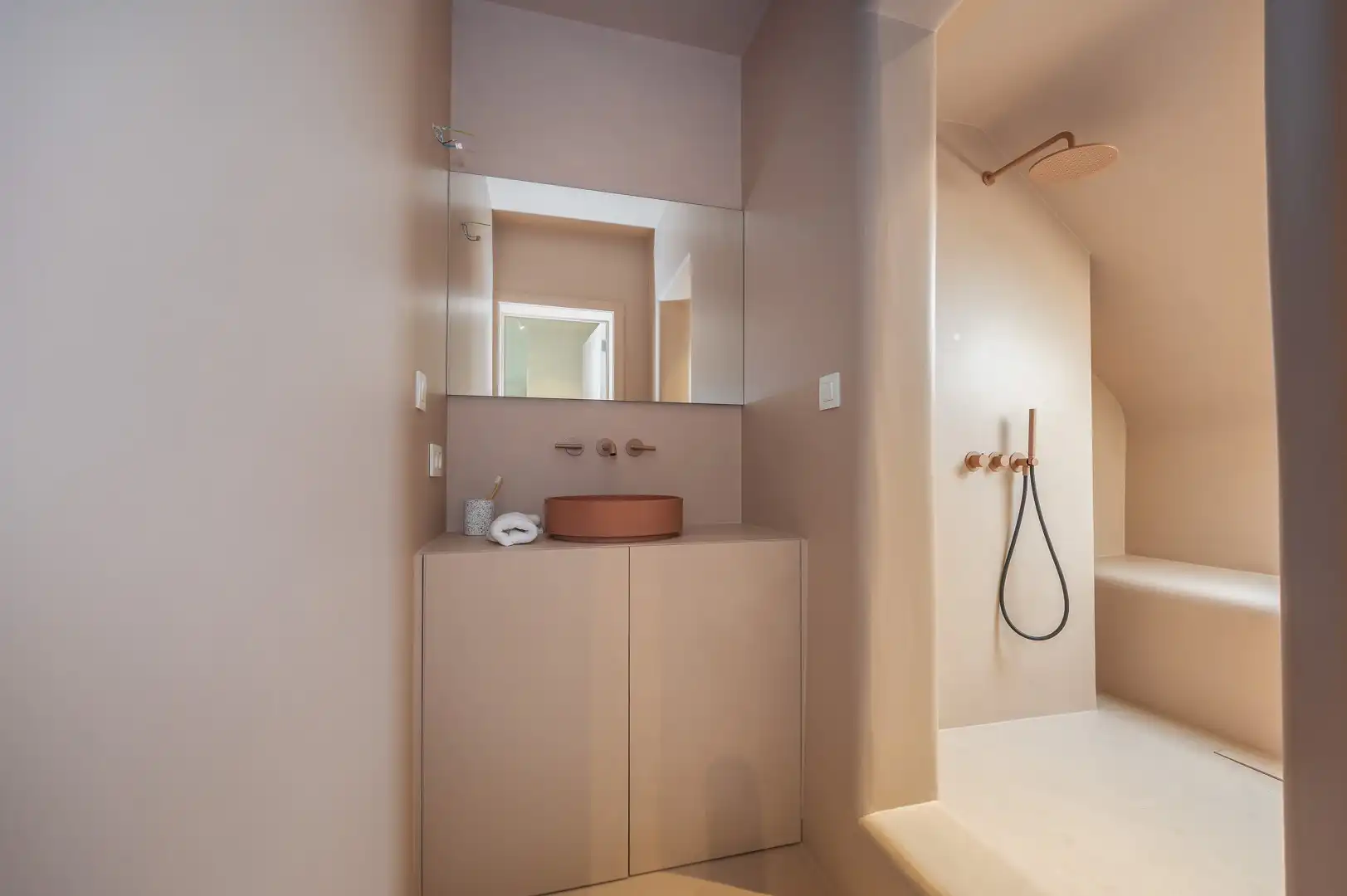 Appartement te koop foto 9