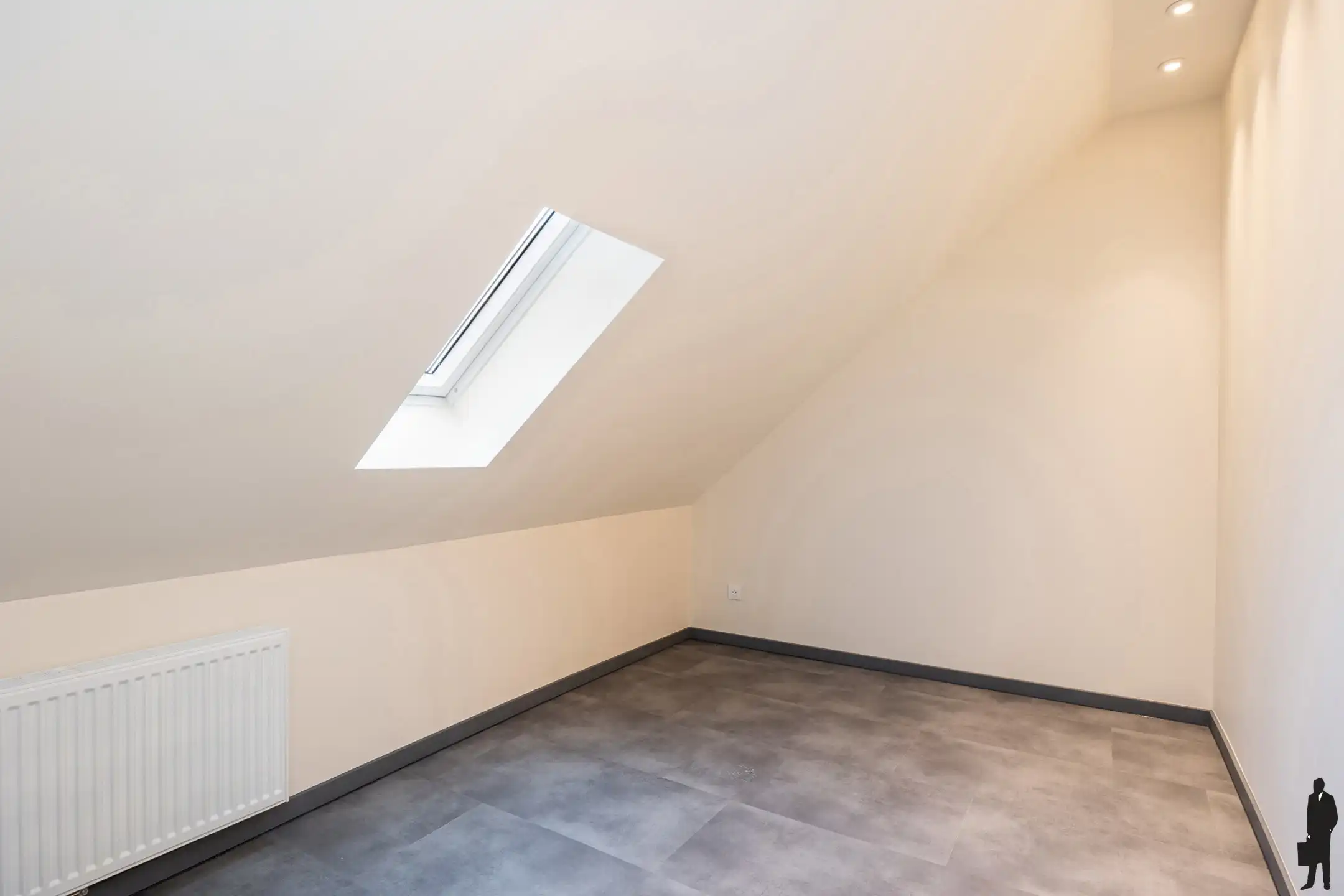 Volledig gerenoveerd stadswoning met 4 slpk en stadstuin! foto 12