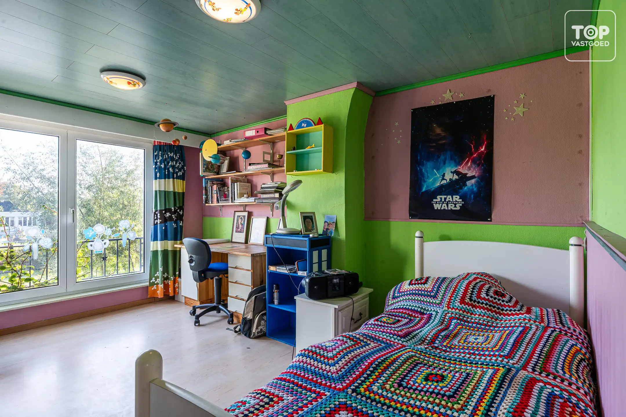 Ontdek deze te renoveren woning met 4 slaapkamers te Mariakerke! foto 17