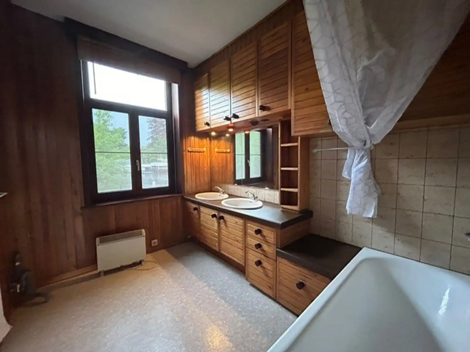 APPARTEMENT NABIJ HET CENTRUM VAN LEUVEN foto 4