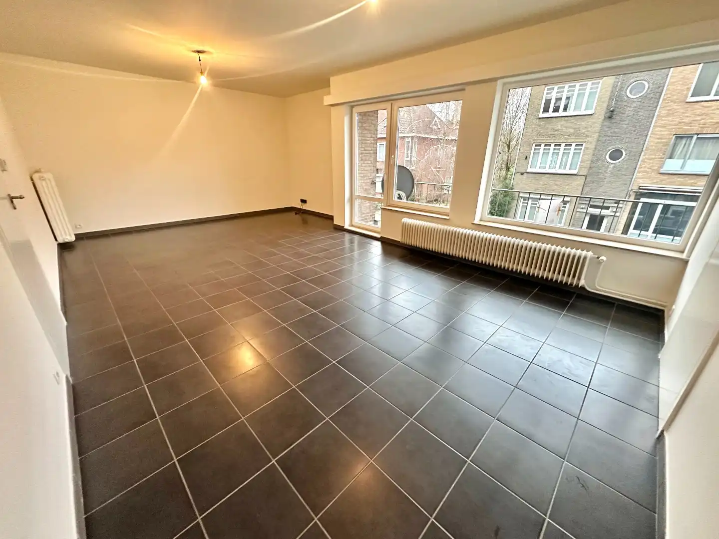 Ruim 3-slaapkamer appartement op topligging nabij het centrum van Hasselt foto 5