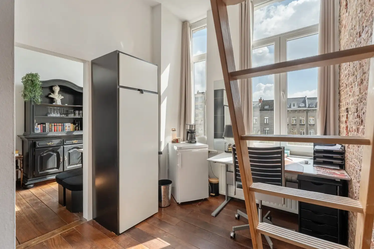 Vergund studentenhuis met een groen kotlabel en een nieuw dak(2025) bestaande uit 7 gemeubelde kamers met eigen sanitair en 1 studio te Leuven! foto 16