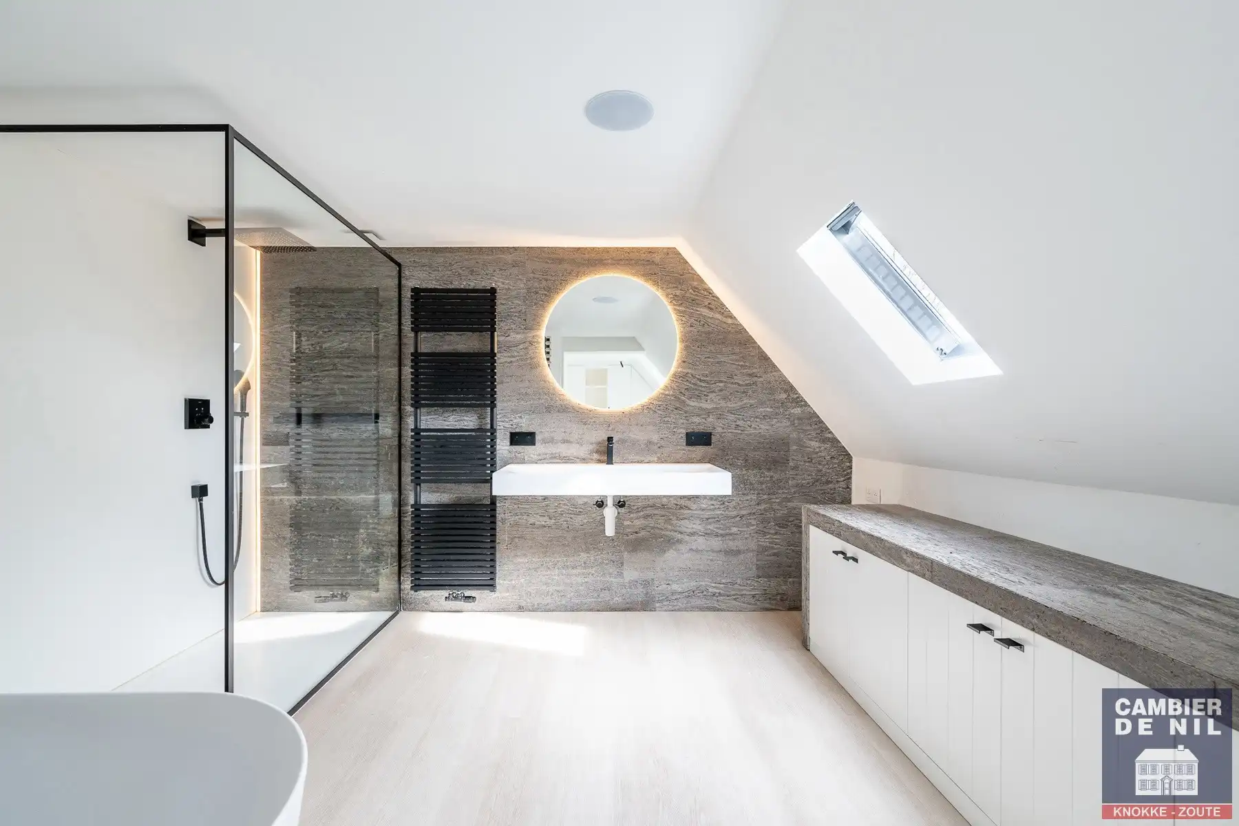 Charmante, vrijstaande woning in alle rust met tuin in het Zoute foto 32