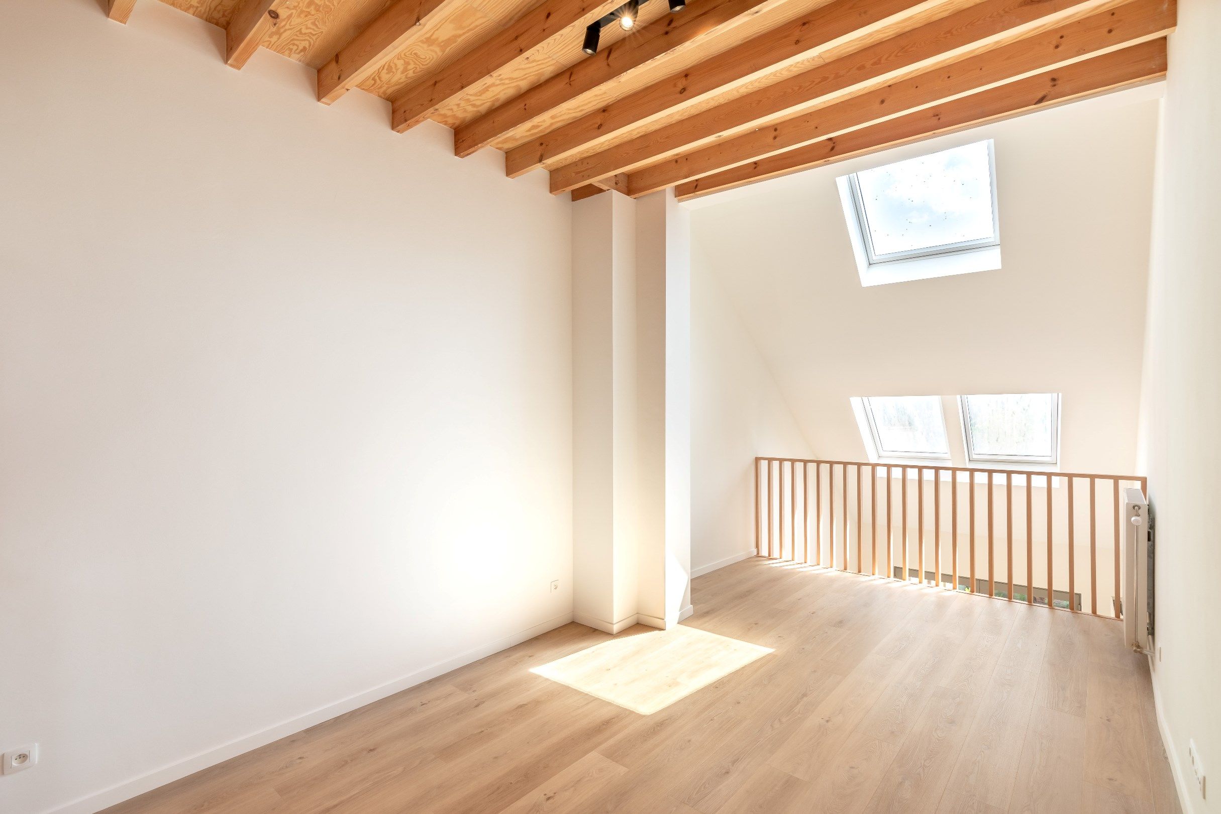 Volledig gerenoveerde woning met 2-slaapkamers. foto 6