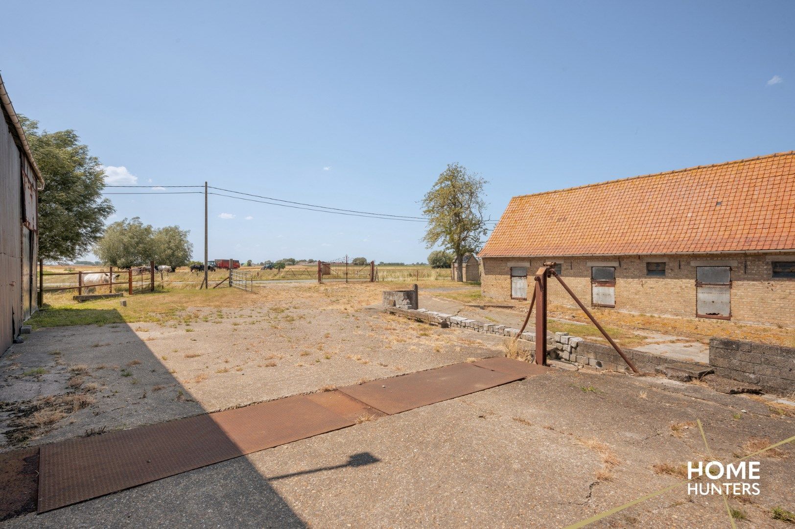 Prachtige U-hoeve op idyllische locatie met bouwvergunning te Izenberge  foto 11