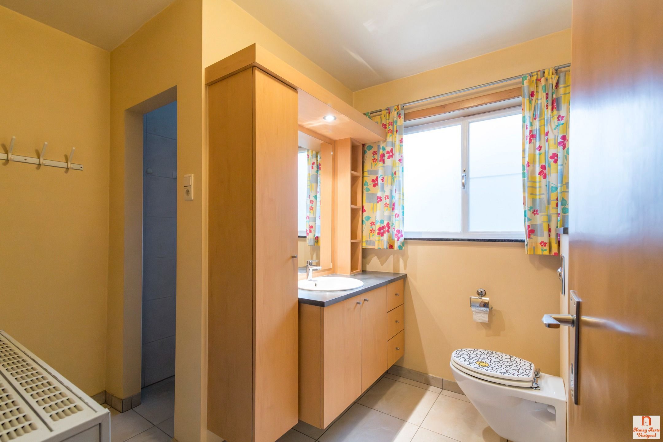 Sfeervolle thuis op een uitzonderlijke ligging in het groen foto 28