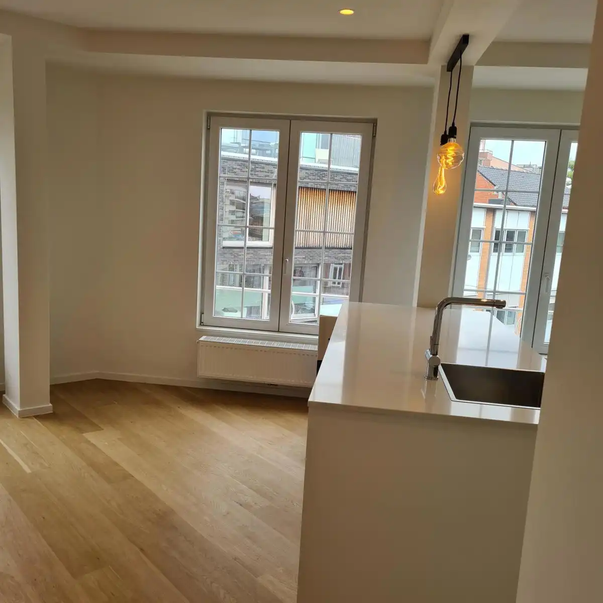 Instapklaar appartement met 2 slaapkamers ! foto 6