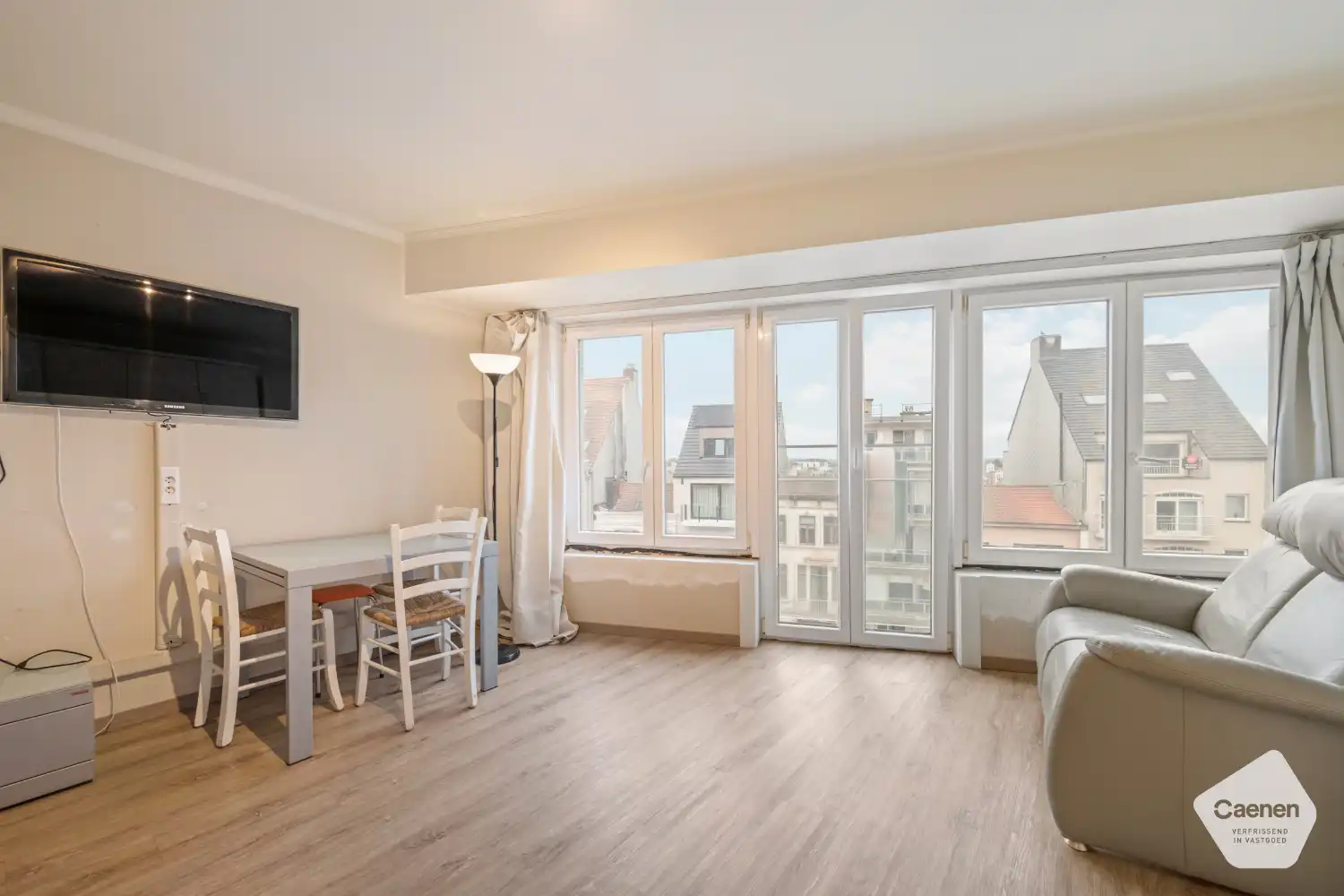 Instapklare studio op een uitstekende locatie foto 3