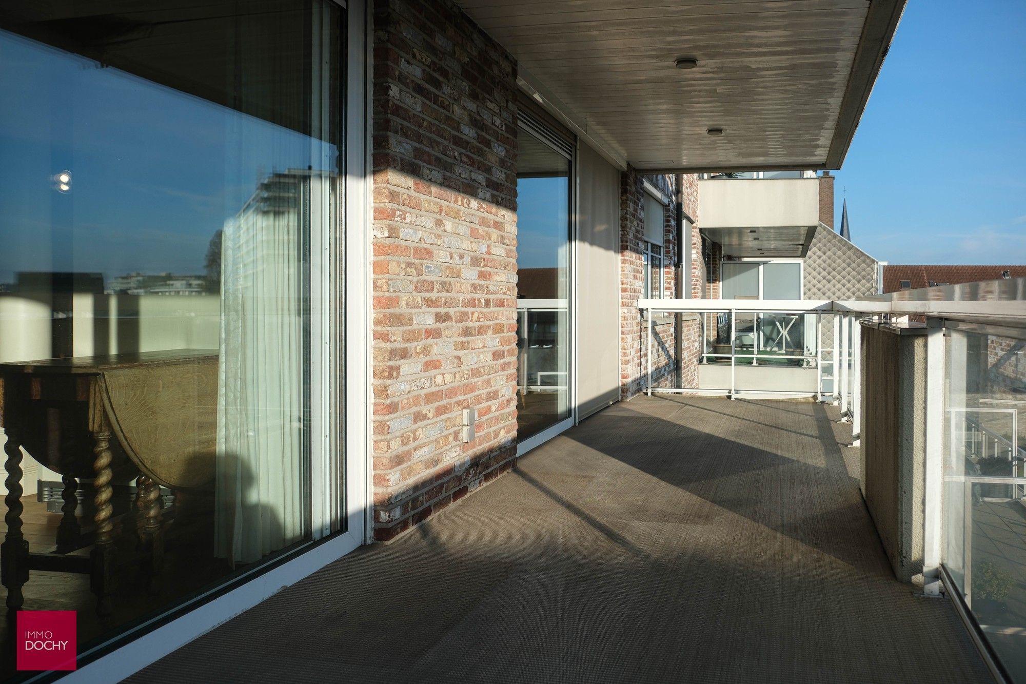 Ruim en standingvol ingericht appartement | Stormestraat foto 13