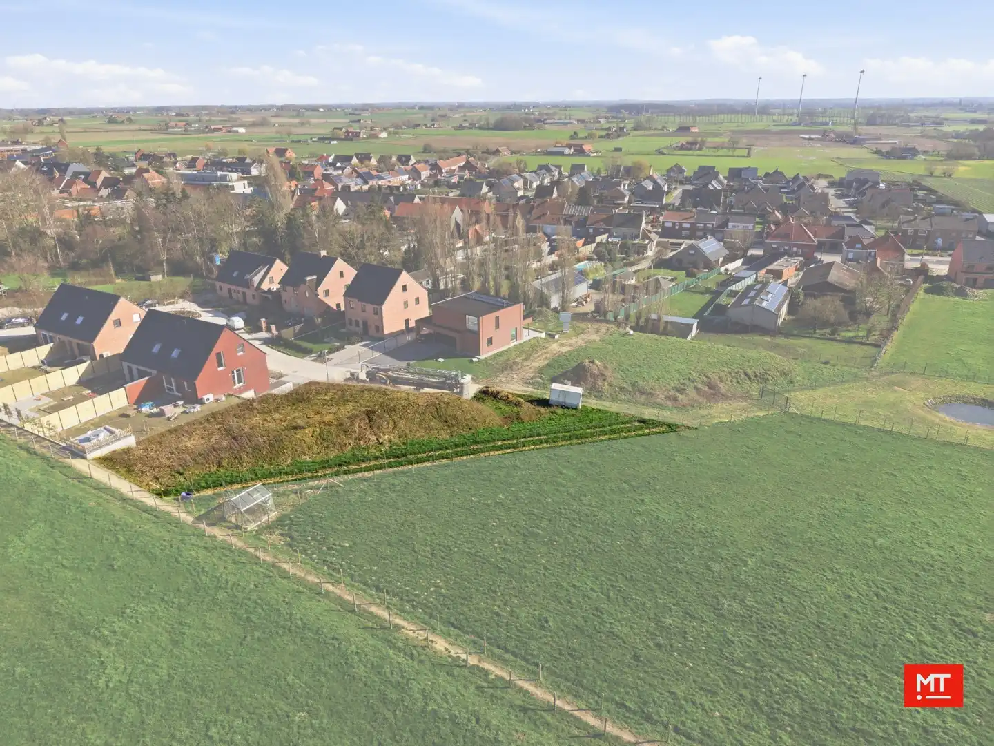 2 nieuwbouwwoningen met landelijk verzicht in Beselare foto 16