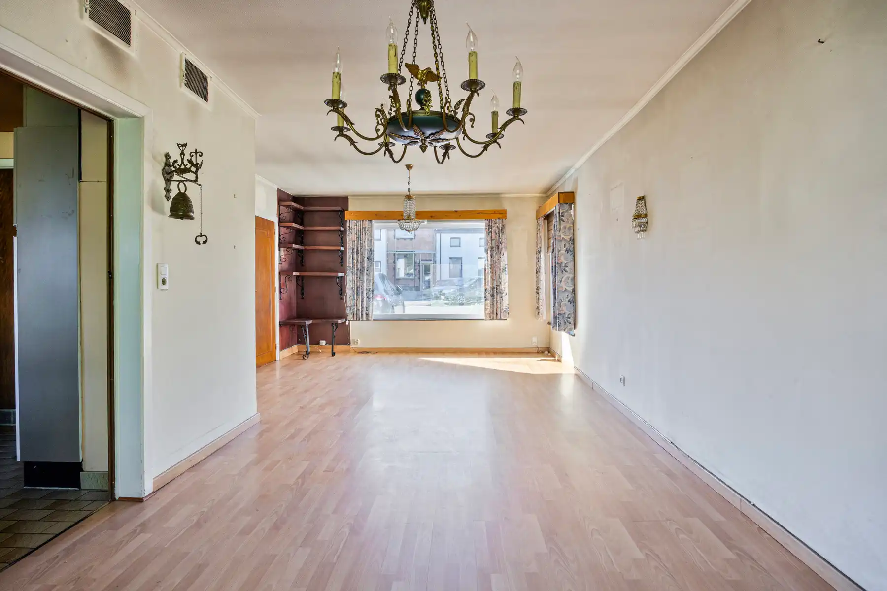 Nabij centrum Asse: te renoveren driegevelwoning foto 9