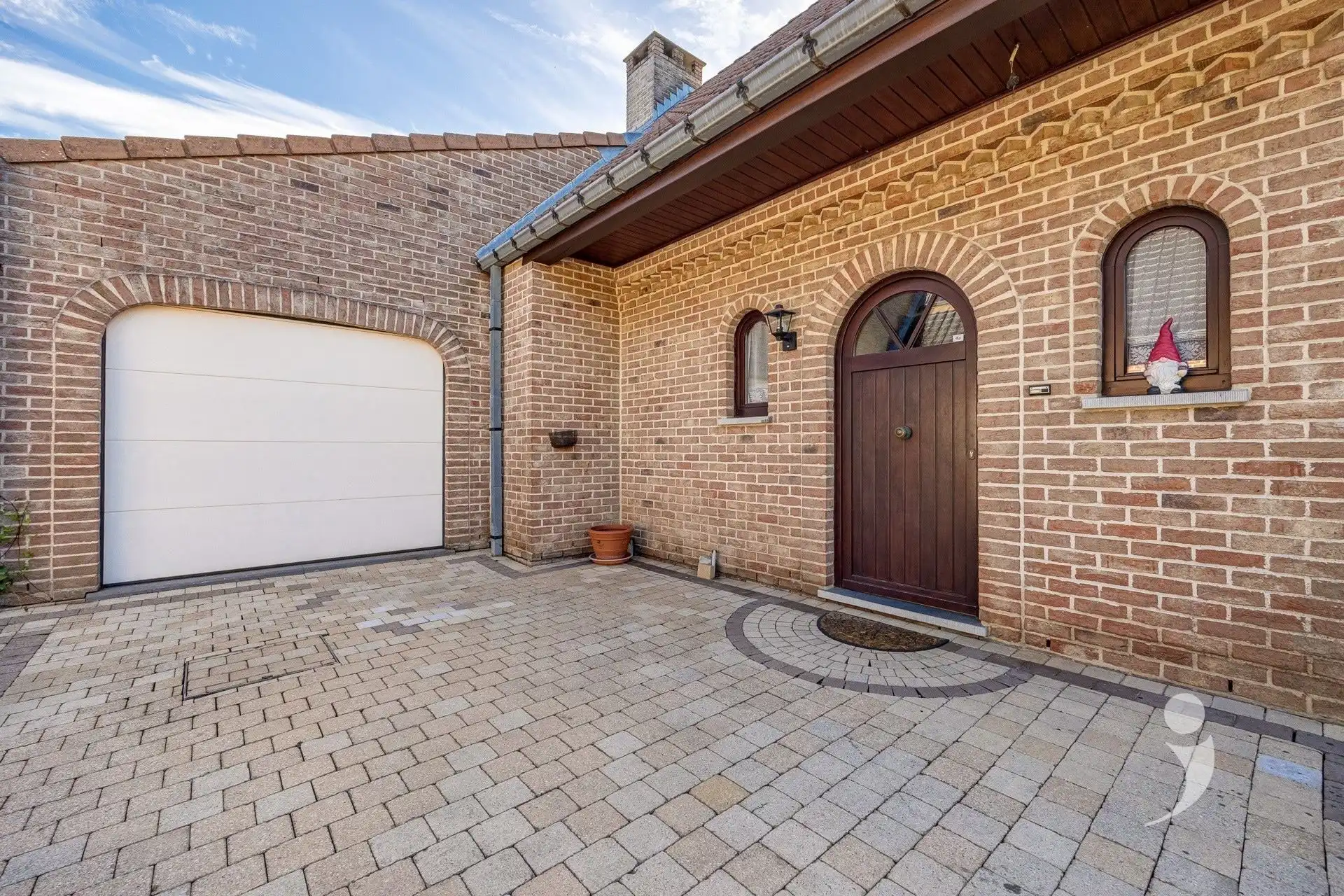 Charmante & gerenoveerde familiewoning in een doodlopende straat foto 5