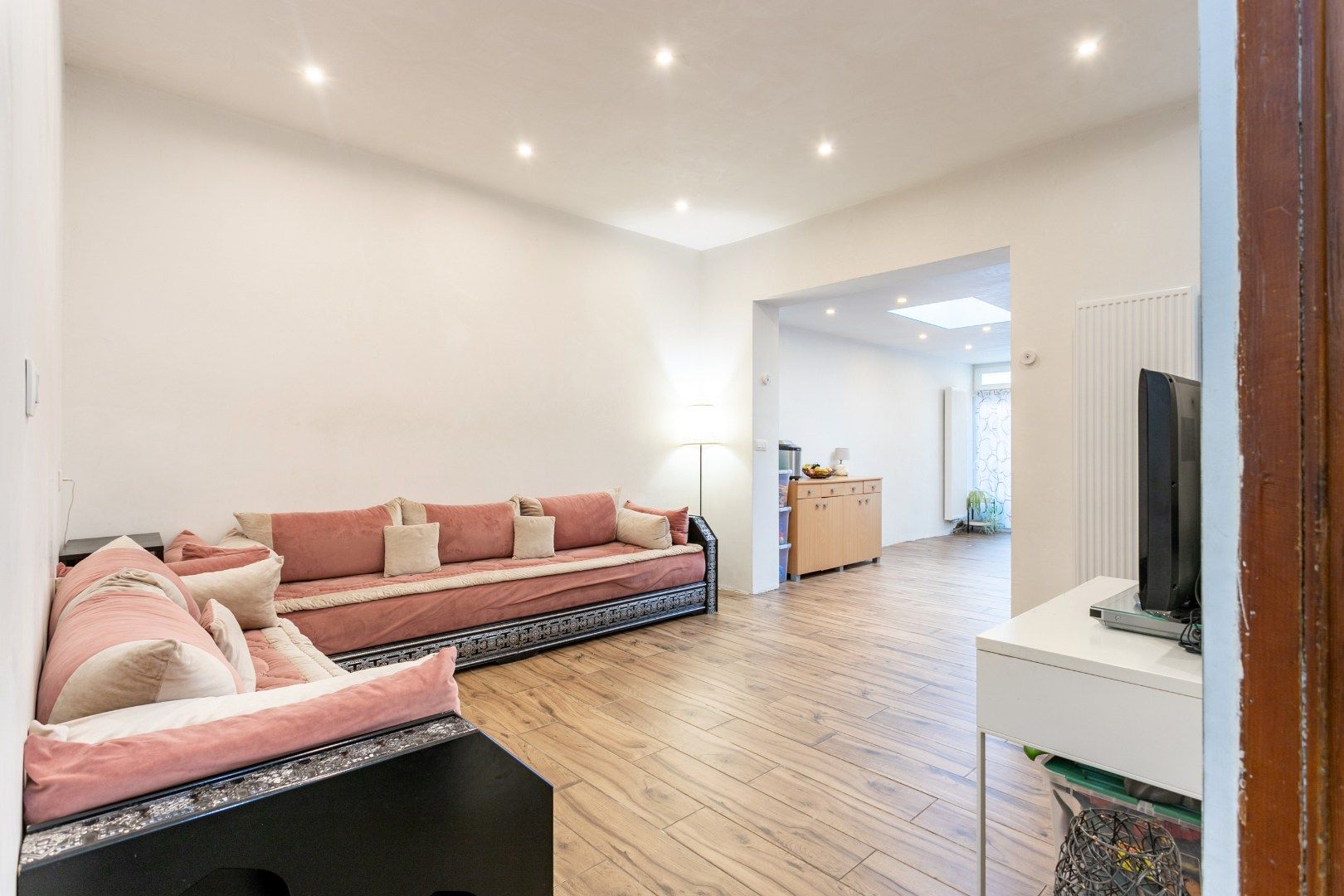 Woning met mogelijkheid tot 4 à 5 slaapkamers en tuin in Lembeek foto 5