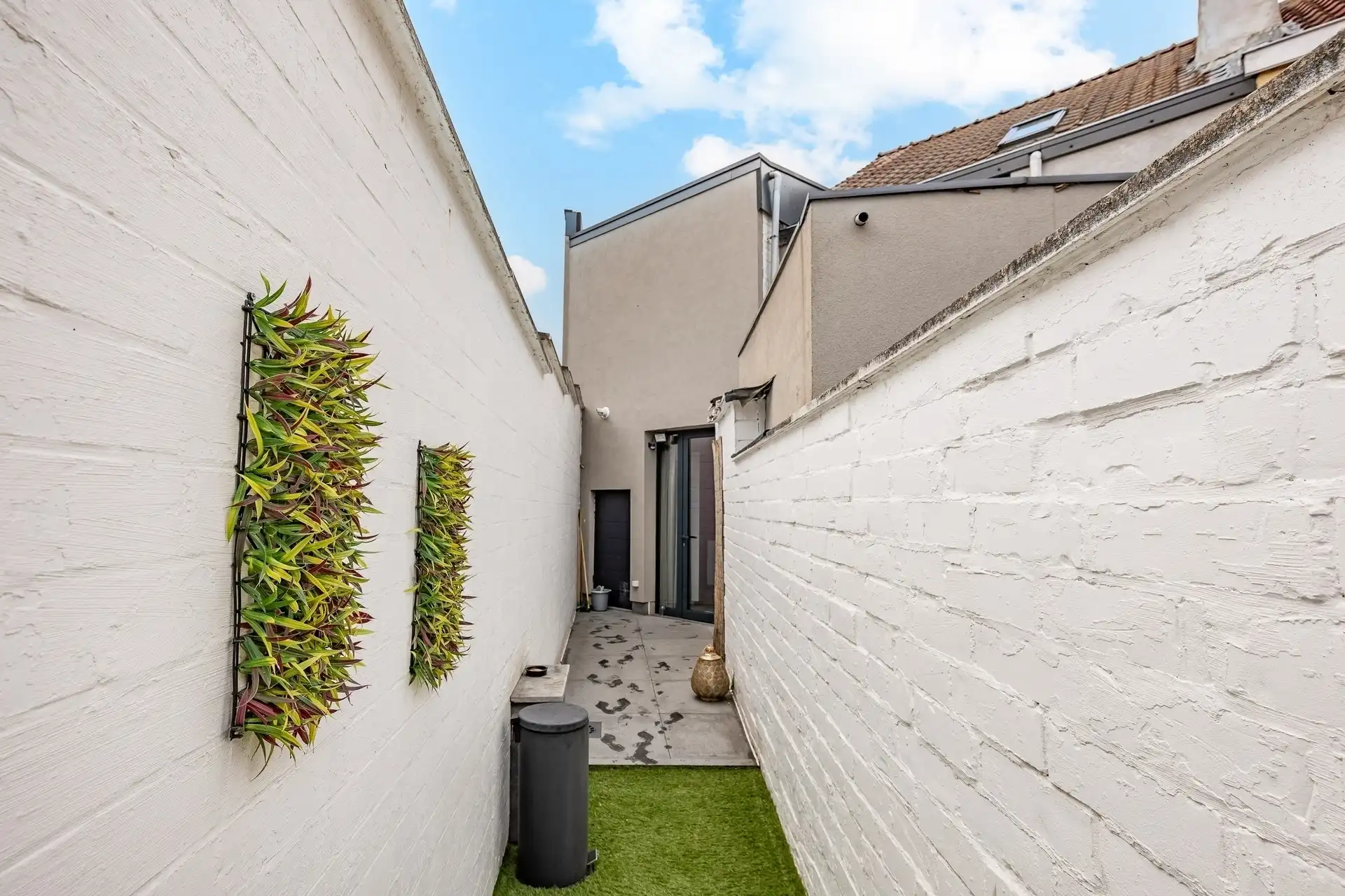 Instapklare woning met 3 ruime slaapkamers! foto 28