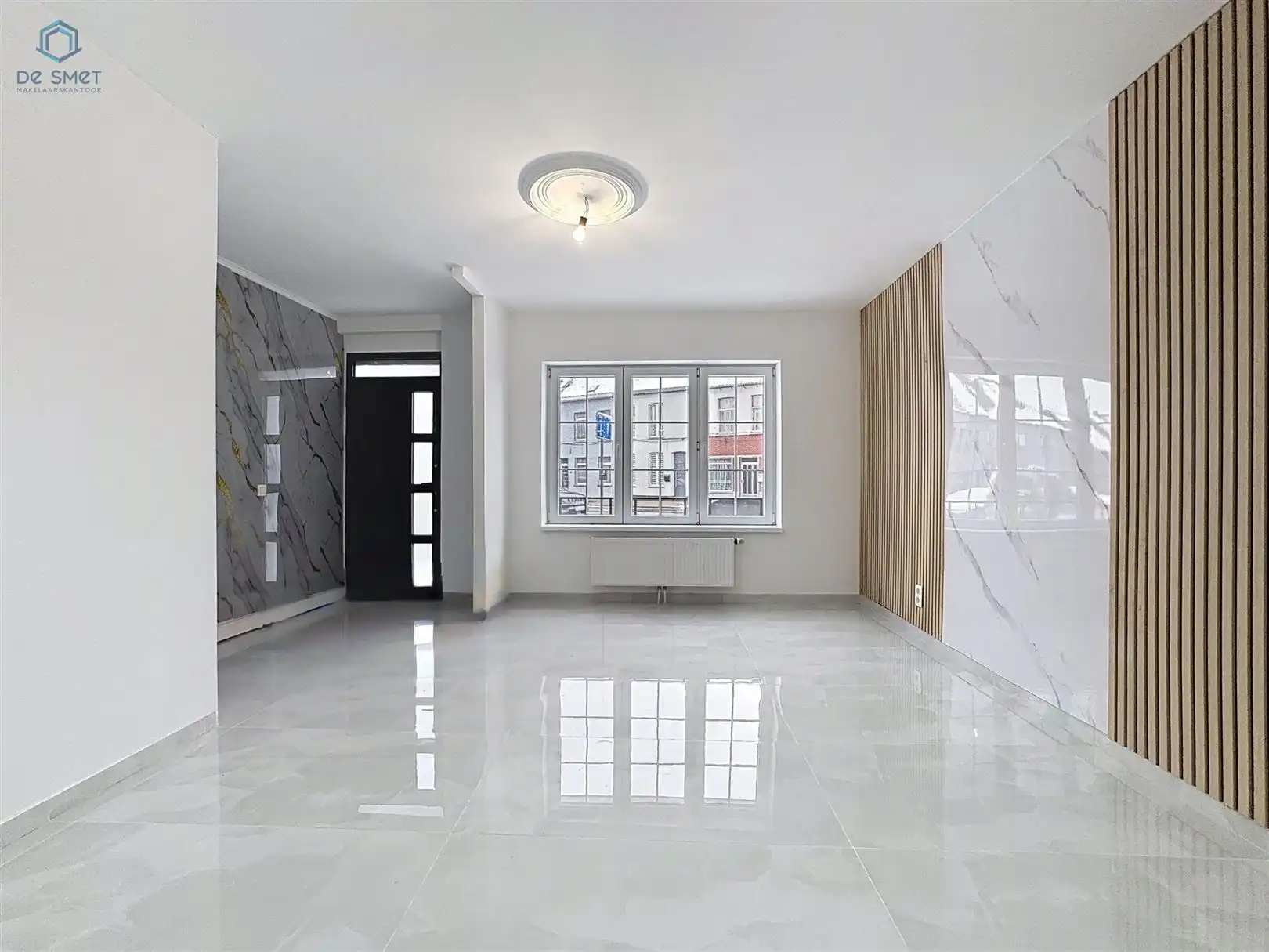 Instapklare, volledig gerenoveerde woning foto 3