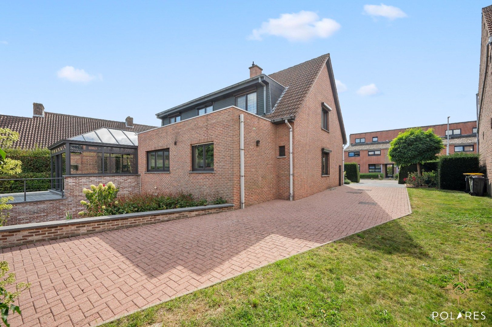 Ruime en vrijstaande woning met veel privacy foto 26