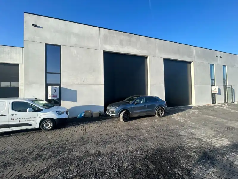 Nieuwbouw KMO-unit van 886 m² – topligging Deinze Noord foto 10