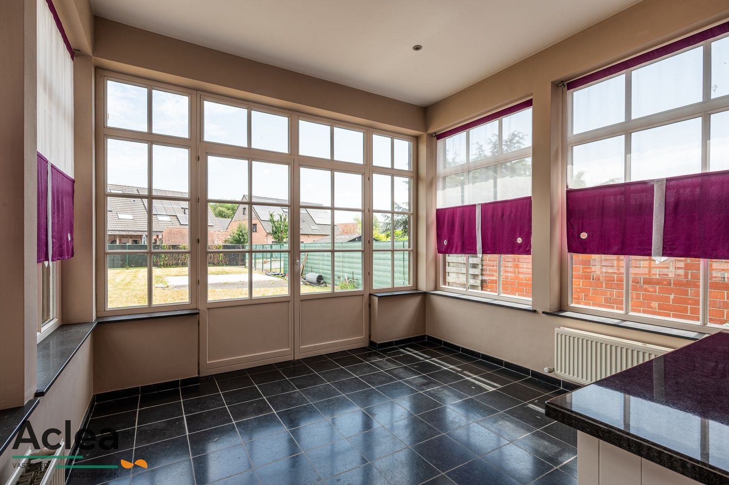 Statige burgerwoning met ruime tuin in het dorp van Watervliet foto 8