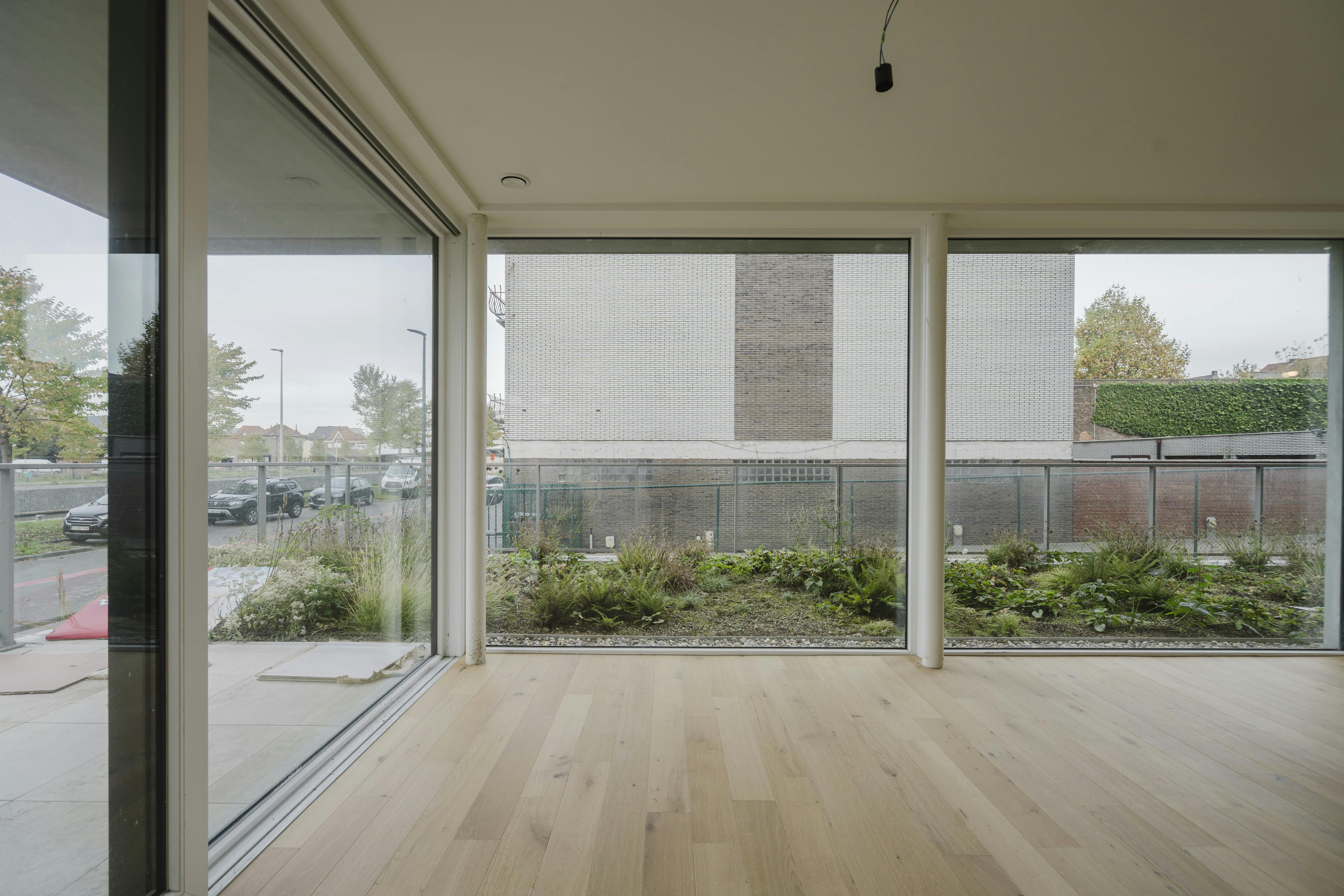 3-slaapkamerappartement te koop aan het water te Harelbeke foto 5