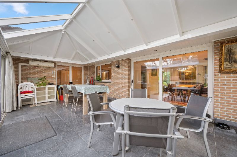 Villa van 349m² op 29a67ca met openluchtzwembad foto 24