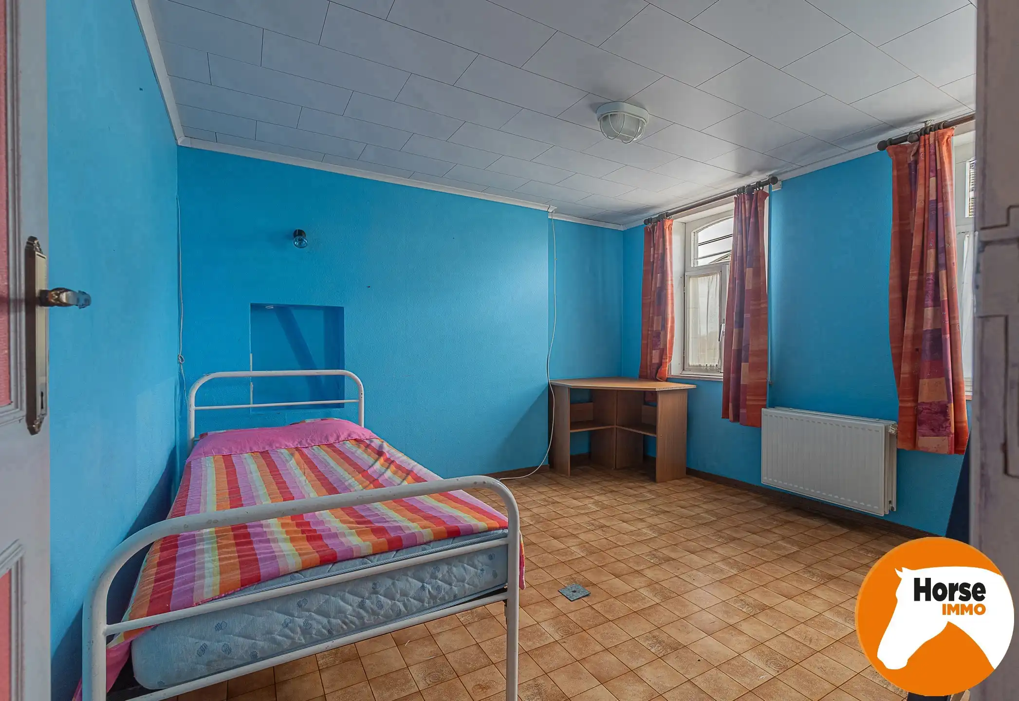 ROZEBEKE - Karakteristieke burgerwoning met loods foto 15