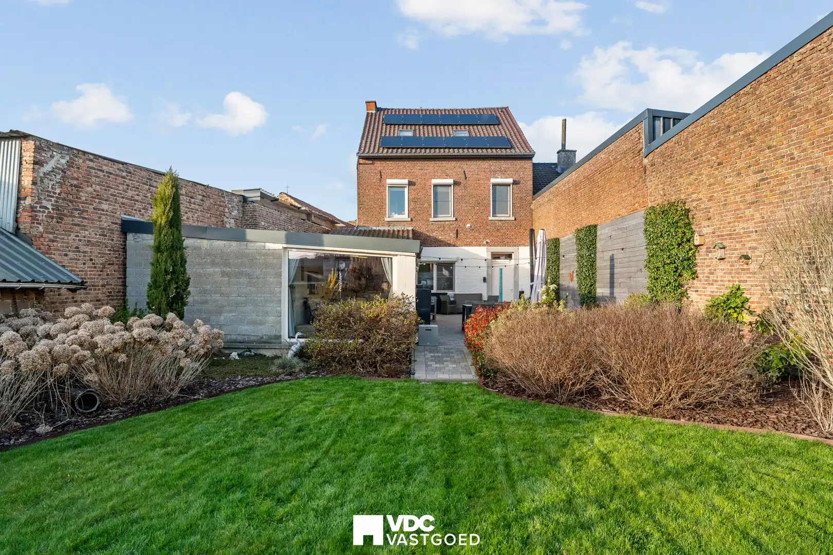 Instapklare, energiezuinige gezinswoning met tuin, veranda en polyvalente zolder (mogelijkheid tot studio) foto 7