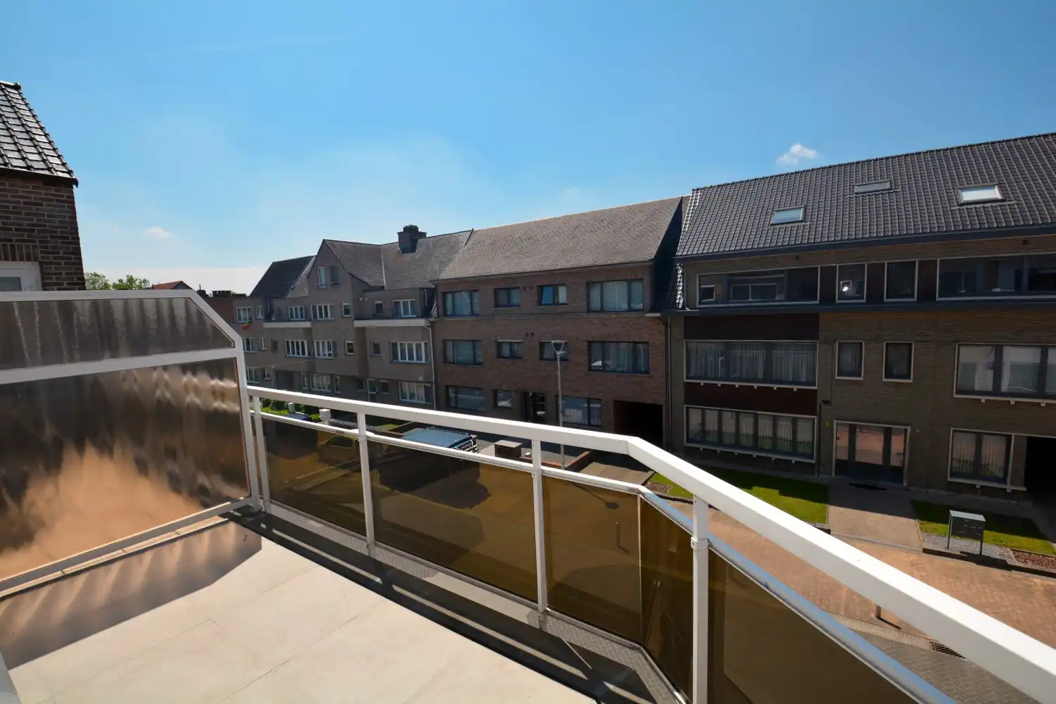 GERENOVEERD APPARTEMENT MET 2 SLK TE CENTRUM RANST! foto 11