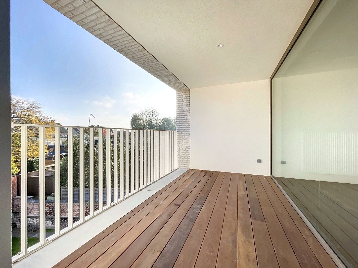 Nieuwbouwappartement met 2 slaapkamers, terras en garage foto 3