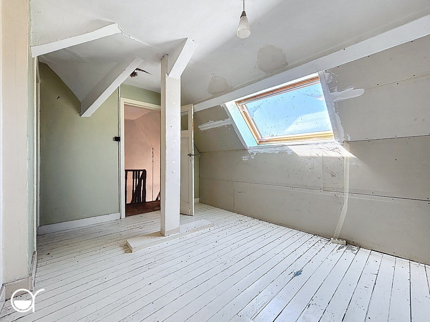 Volledig te renoveren landhuis op 2830m2 foto 18