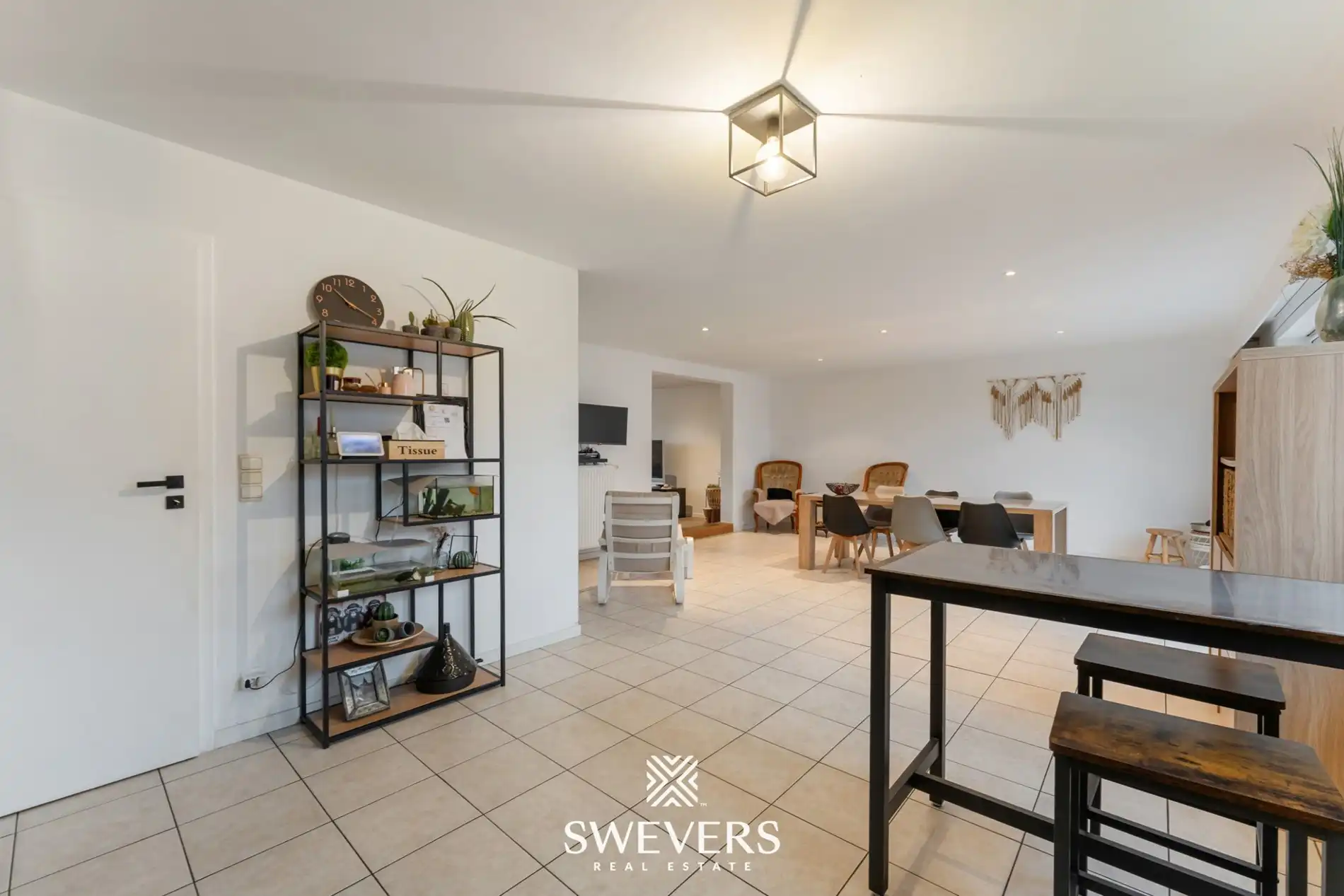 Opbrengsteigendom met handelspand, ruim appartement en uitbreidingspotentieel in hartje Heusden-Zolder foto 34