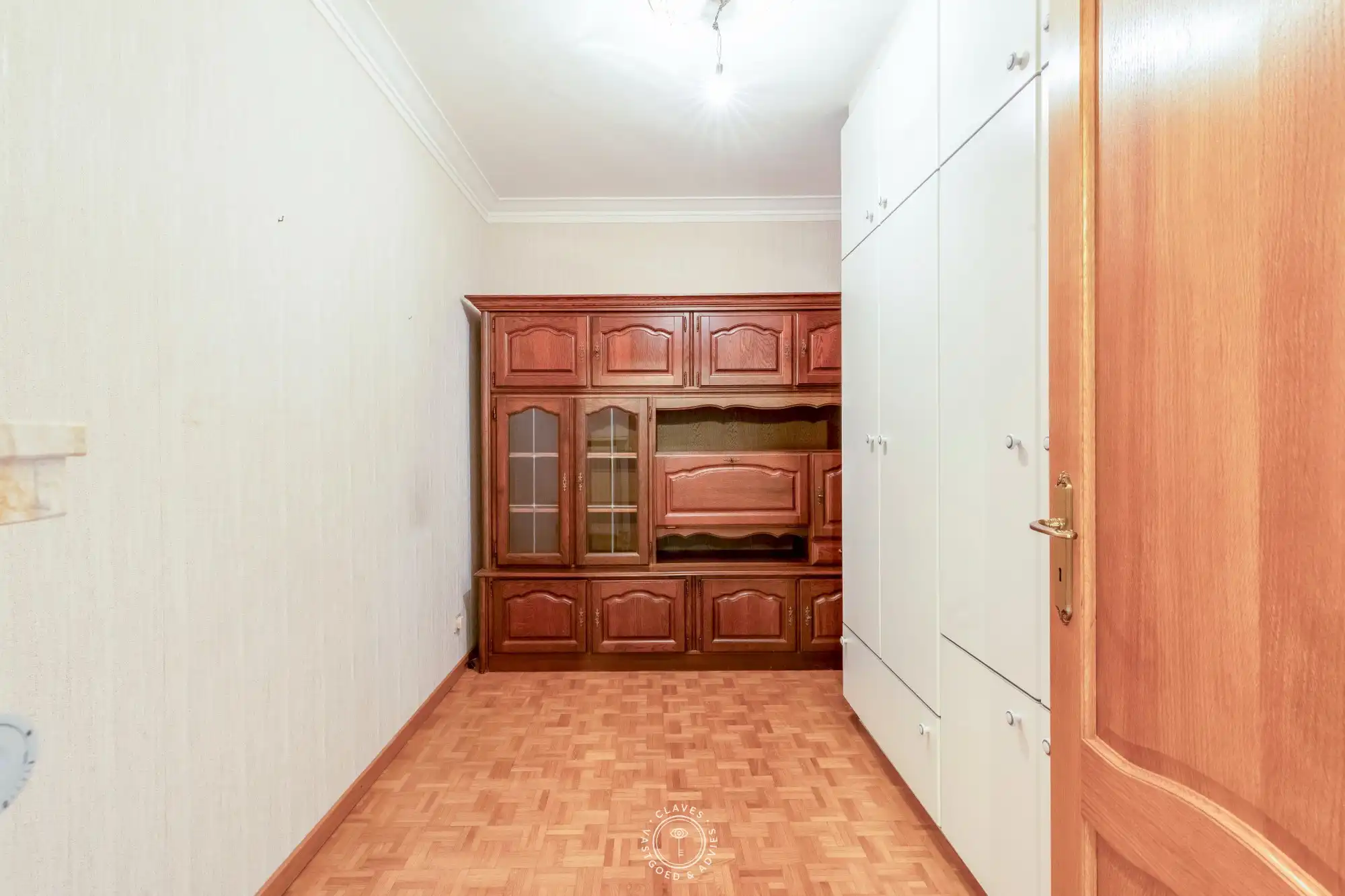 Bijzonder ruim appartement met zuidgericht terras foto 15