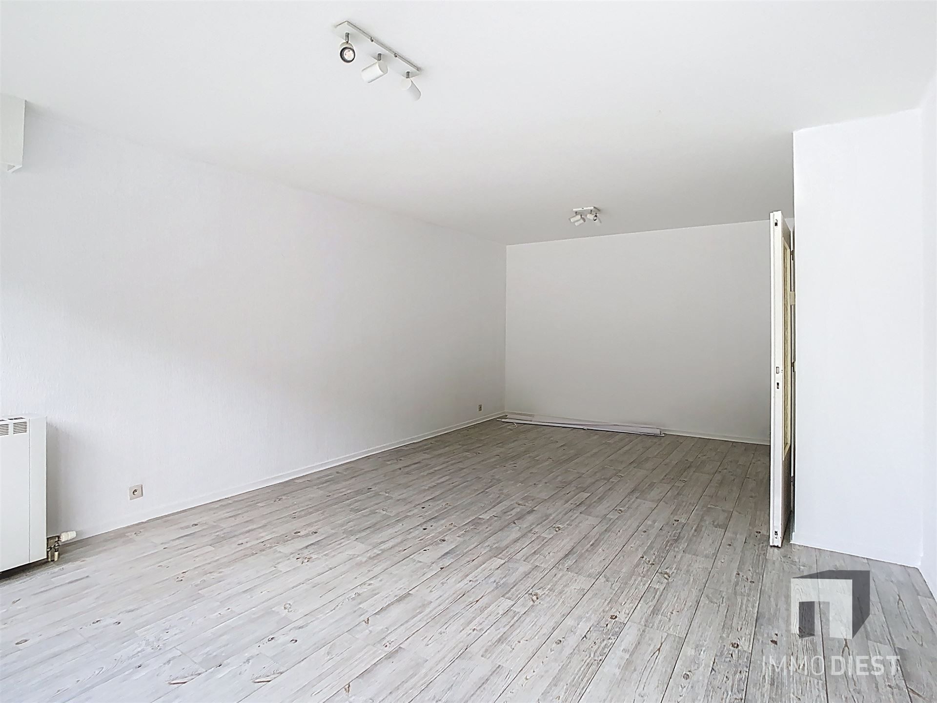 Comfortabel appartement met 2 slpks, 2 terrassen en parkeerplaats foto 6