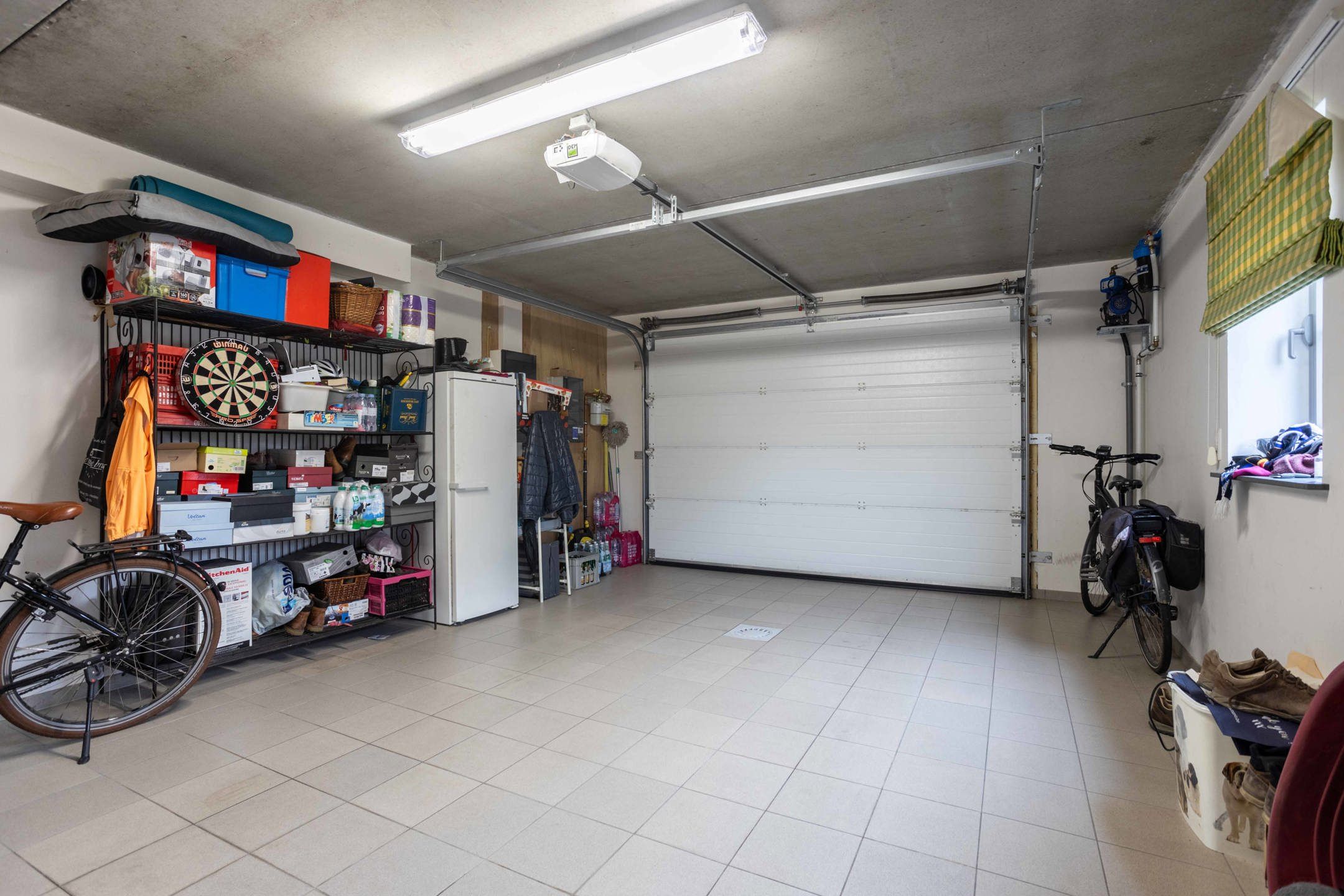 Rustig gelegen, recente villa met garage, oprit en tuin! foto 20