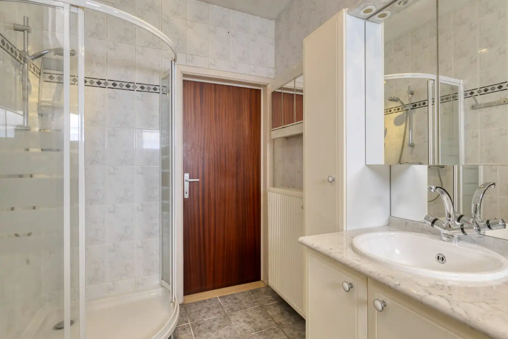 Halfopen bebouwing met 3 slaapkamers, bereikbare zolder in Kumtich! - EPC 366 kWh/m² - bewoonbare opp.158 m² foto 14