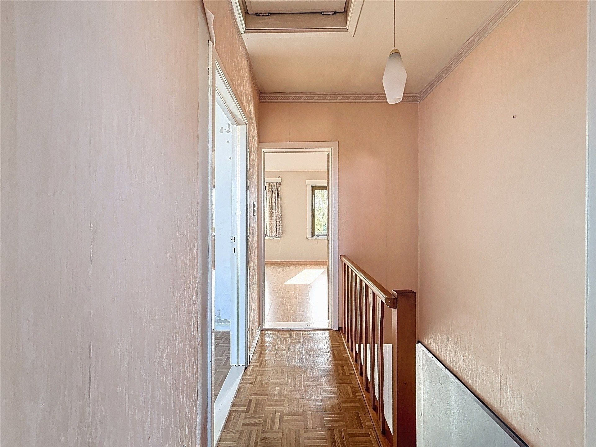 Half open bebouwing op een terrein van 409 m² foto 7