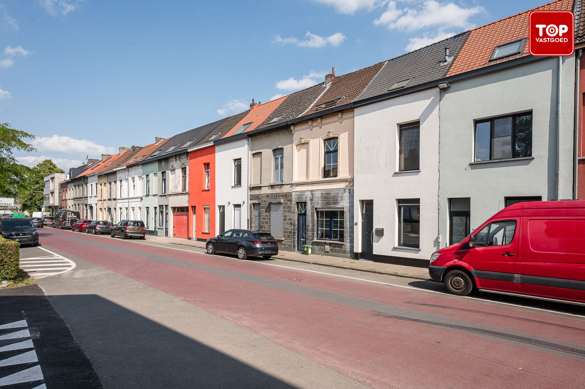Instapklare woning met 3 slaapkamers en gezellige stadskoer. foto 2