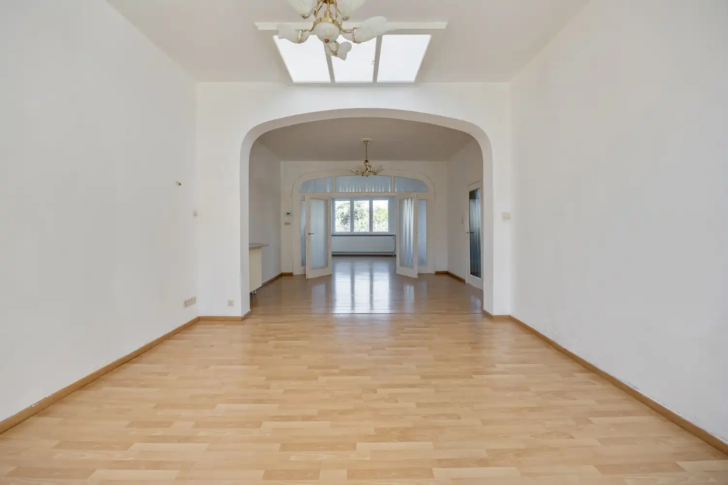 Authentieke herenwoning met ruime tuin en uitzonderlijk potentieel nabij het centrum van Hasselt! foto 8