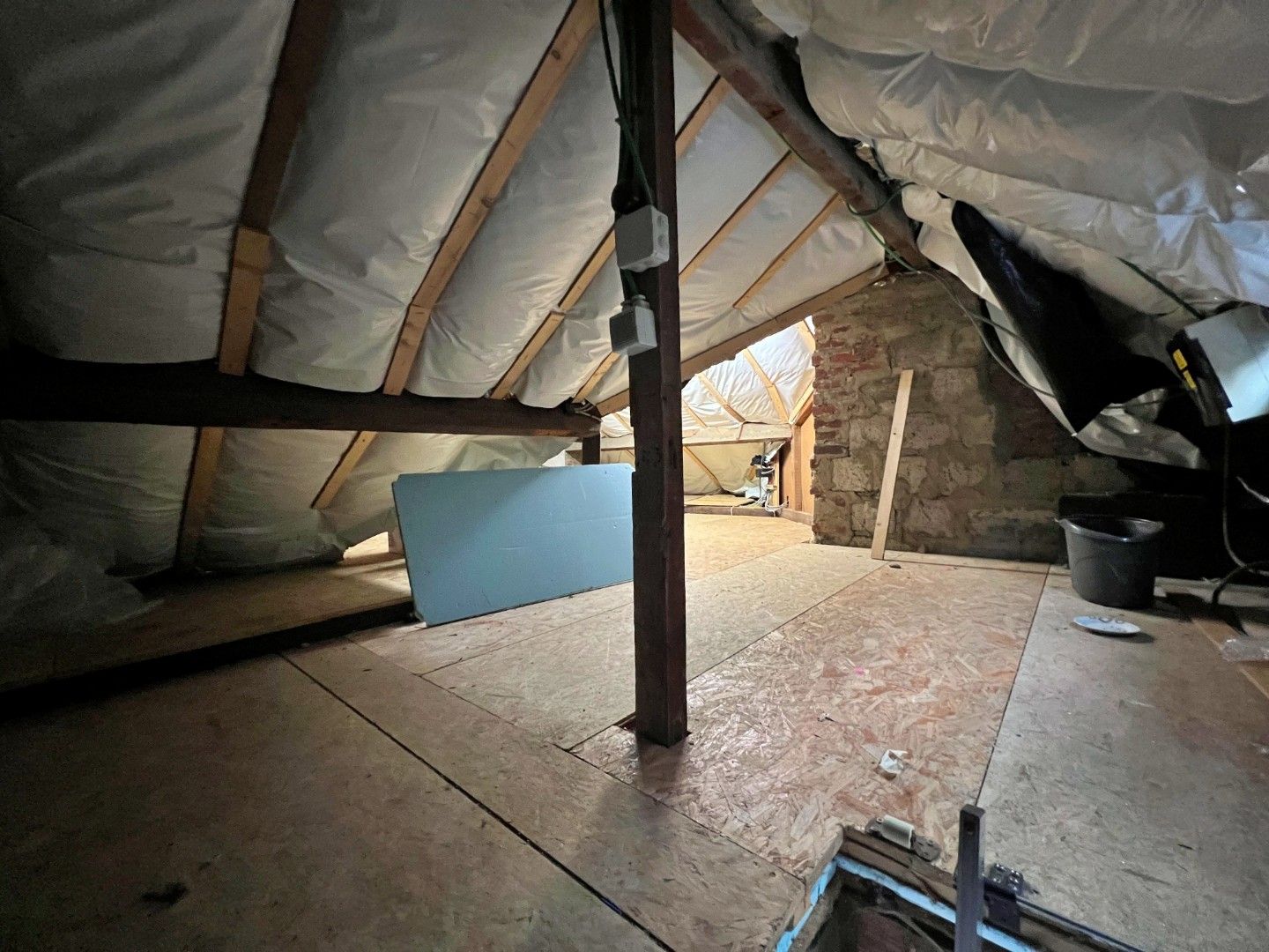 Halfopen woning op toplocatie in Landegem foto 27