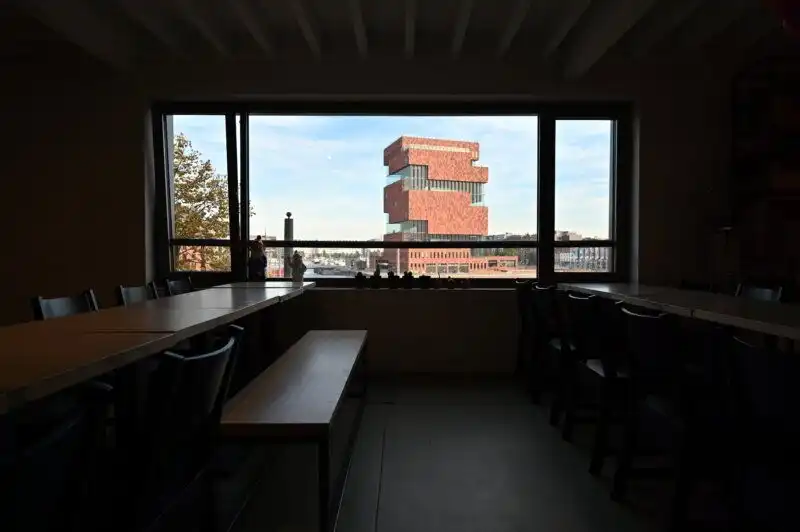 Hangar 26-27, 2000 Antwerpen foto 14