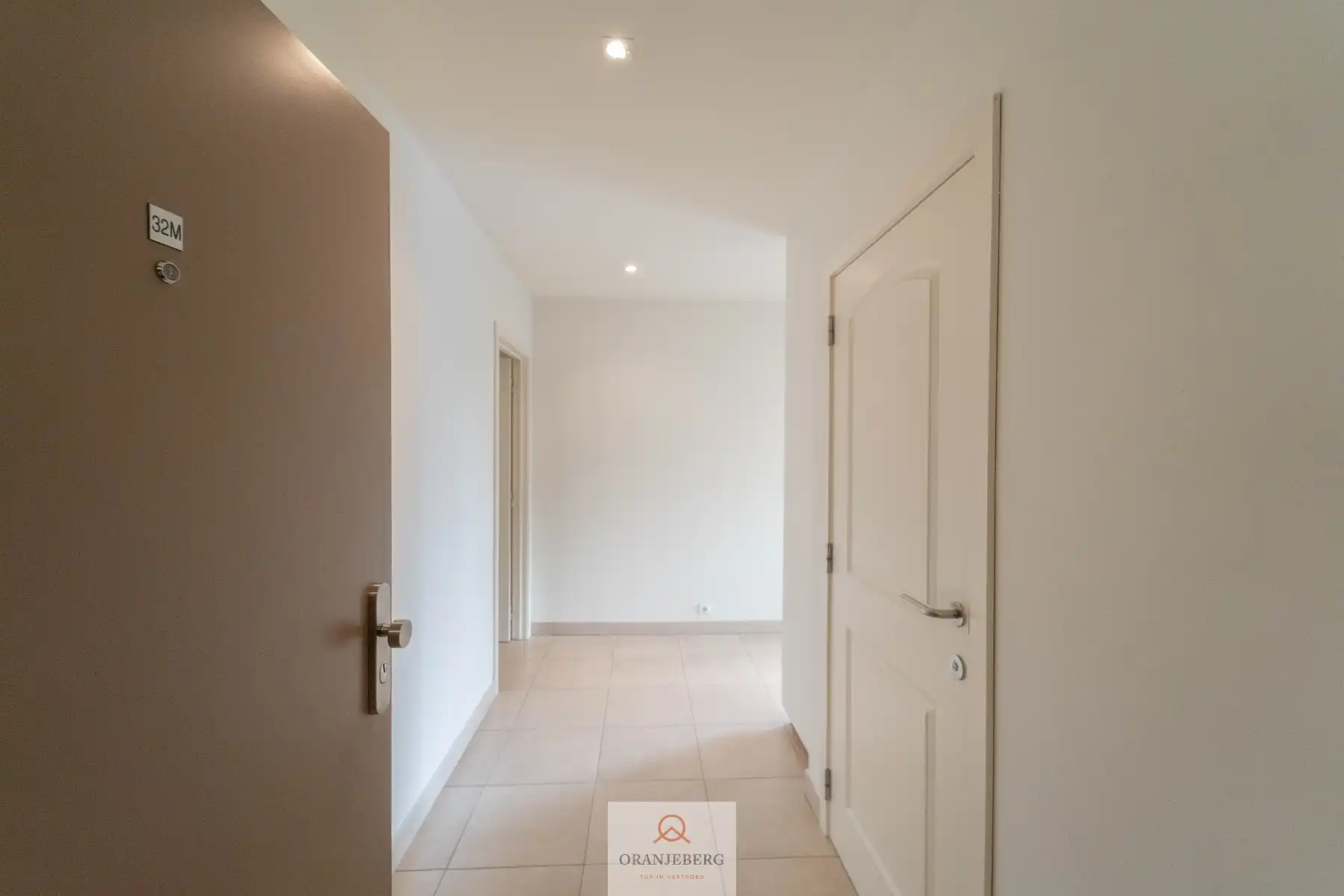 Ruim 3 slpk-appartement met bovengrondse staanplaats nabij Sterre! foto 5