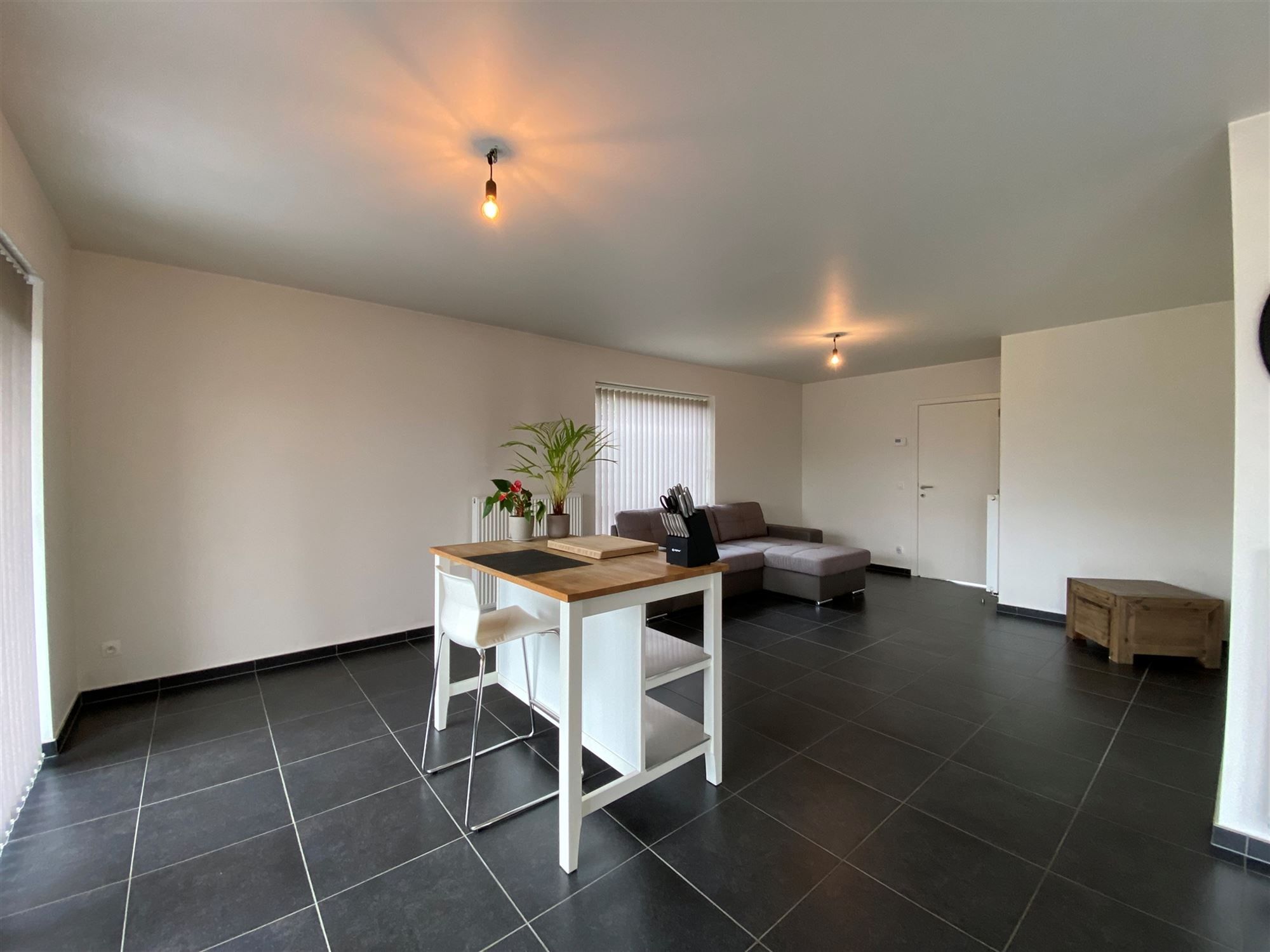 Woning met 3 slaapkamers en garage te Evergem  foto 3