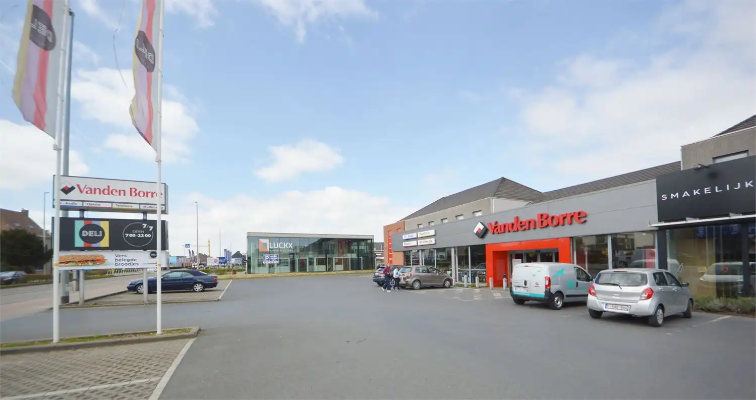 TOP GELEGEN BAANWINKEL GENTSESTEENWEG foto 3