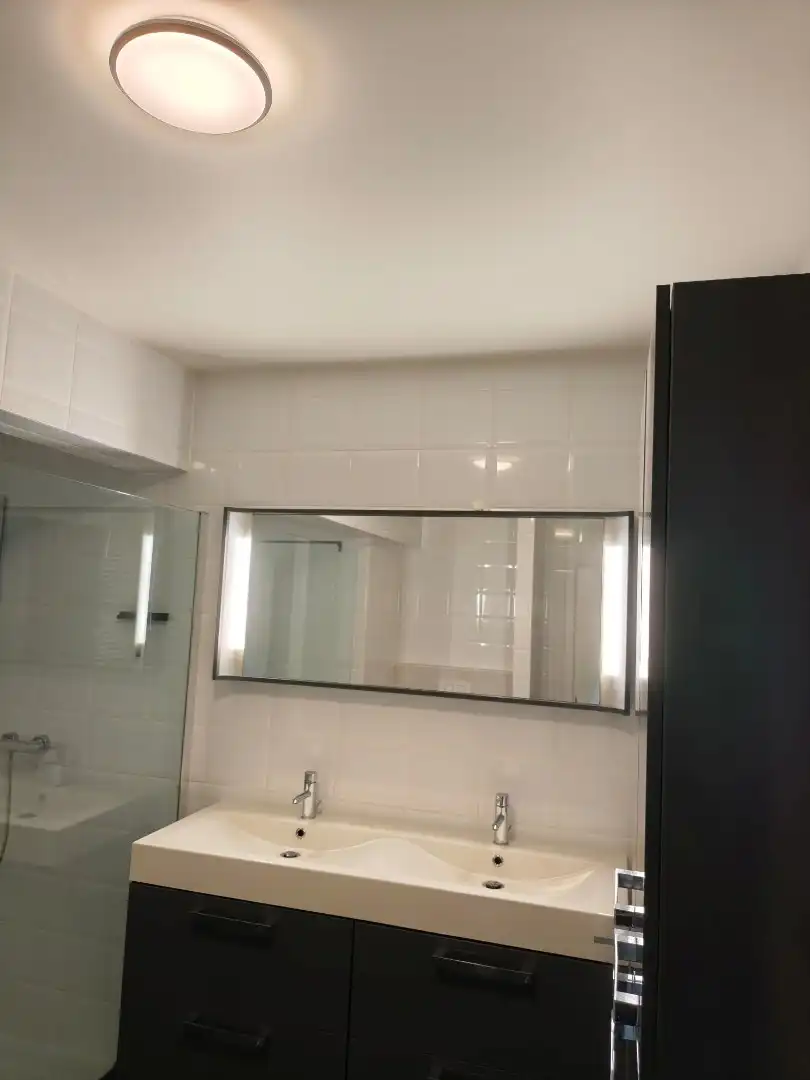Centraal gelegen ruim  appartement TE HUUR op JAARBASIS foto 13